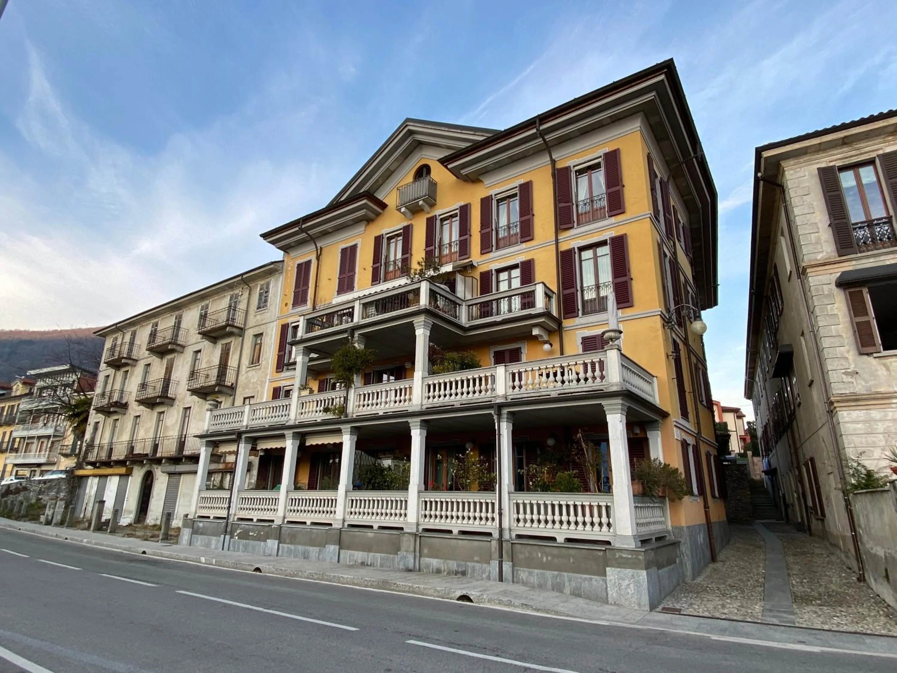 Property building in Incanto Sublime