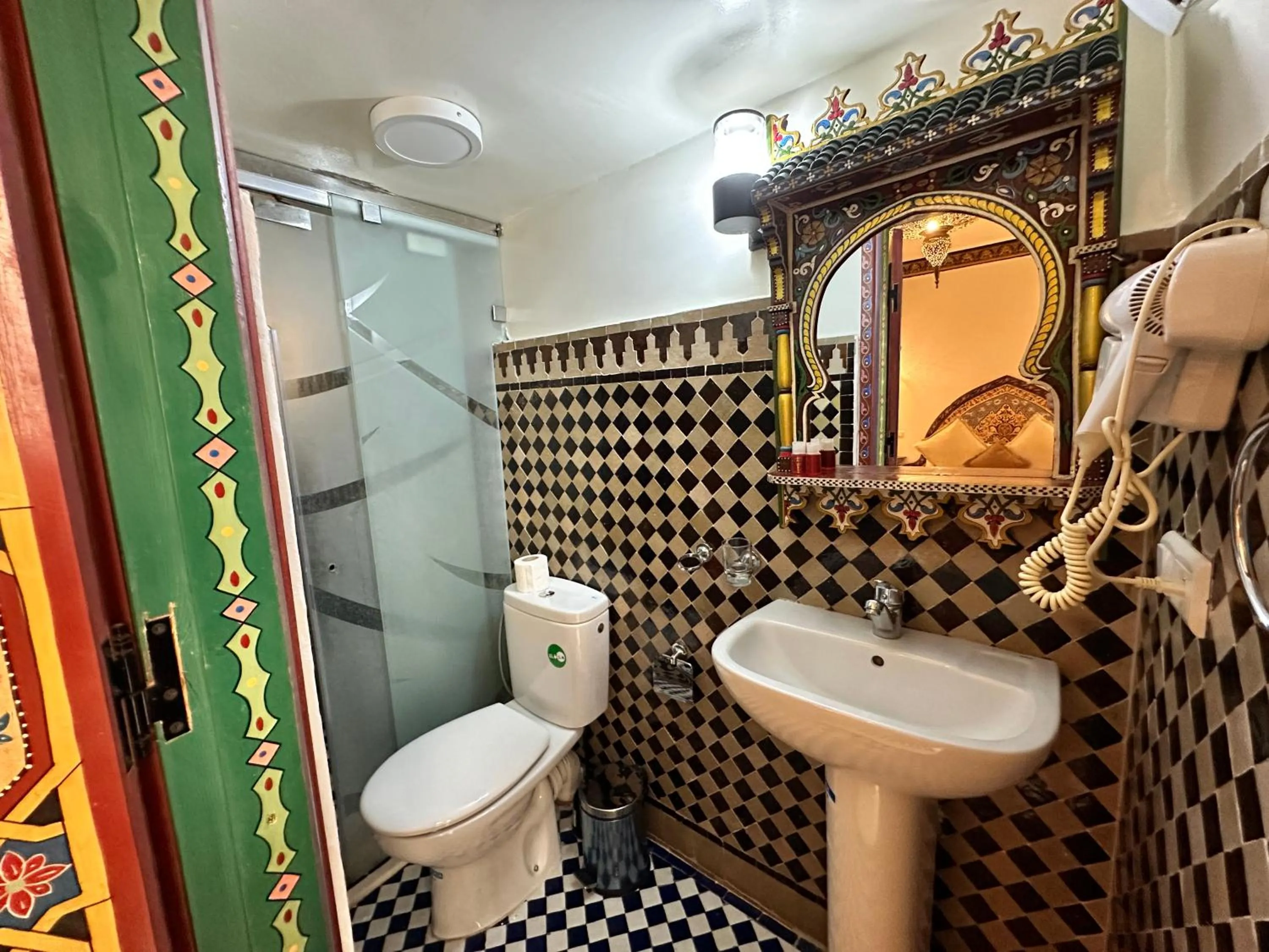 Shower in Riad Shama Fes