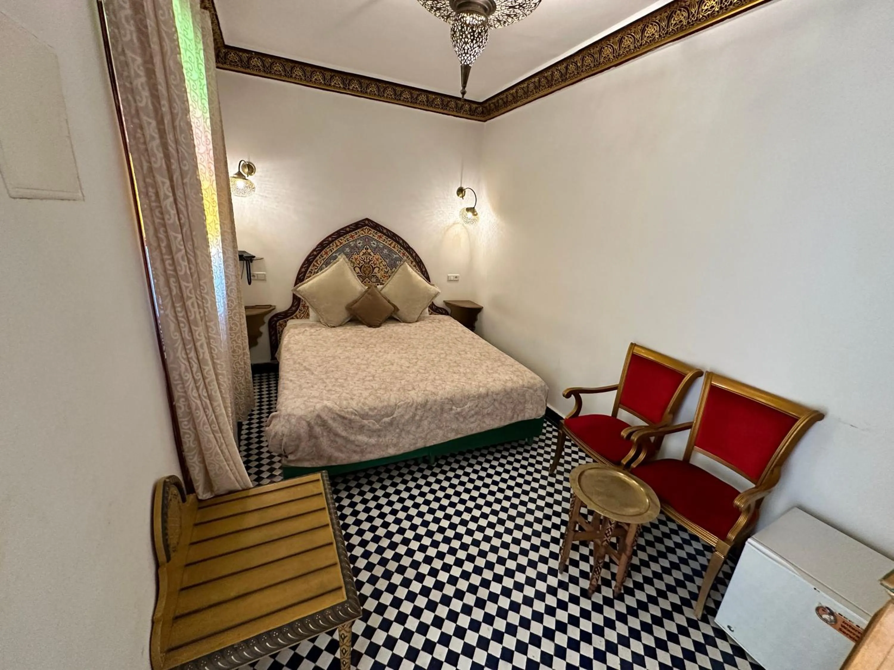 Bed in Riad Shama Fes