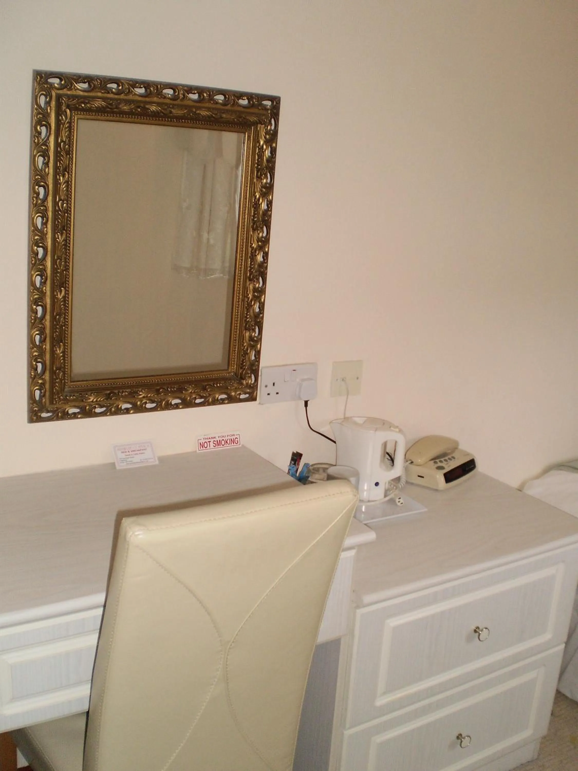 Bedroom in Shawlee Cottage