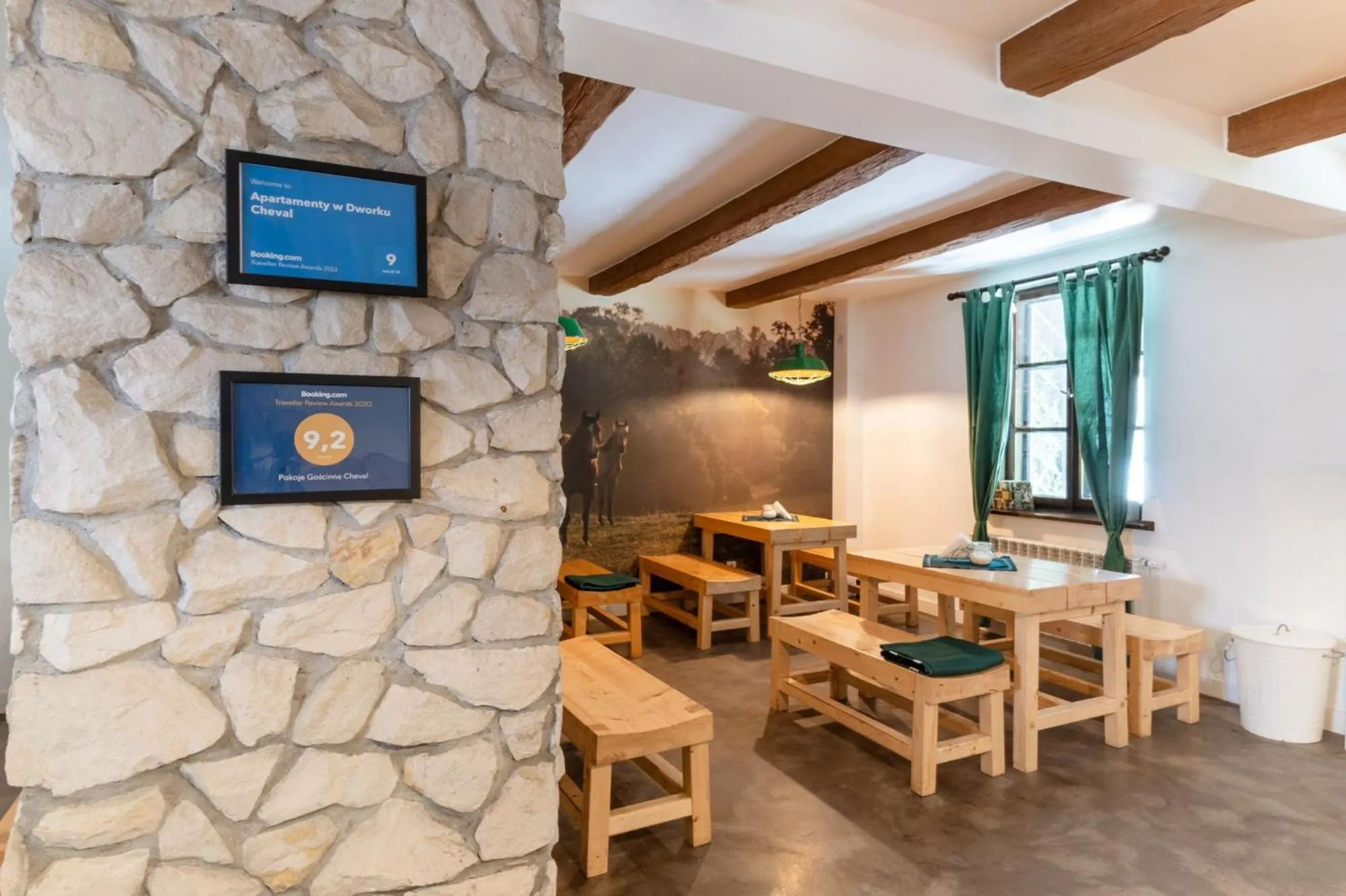 Apartamenty w Dworku Cheval