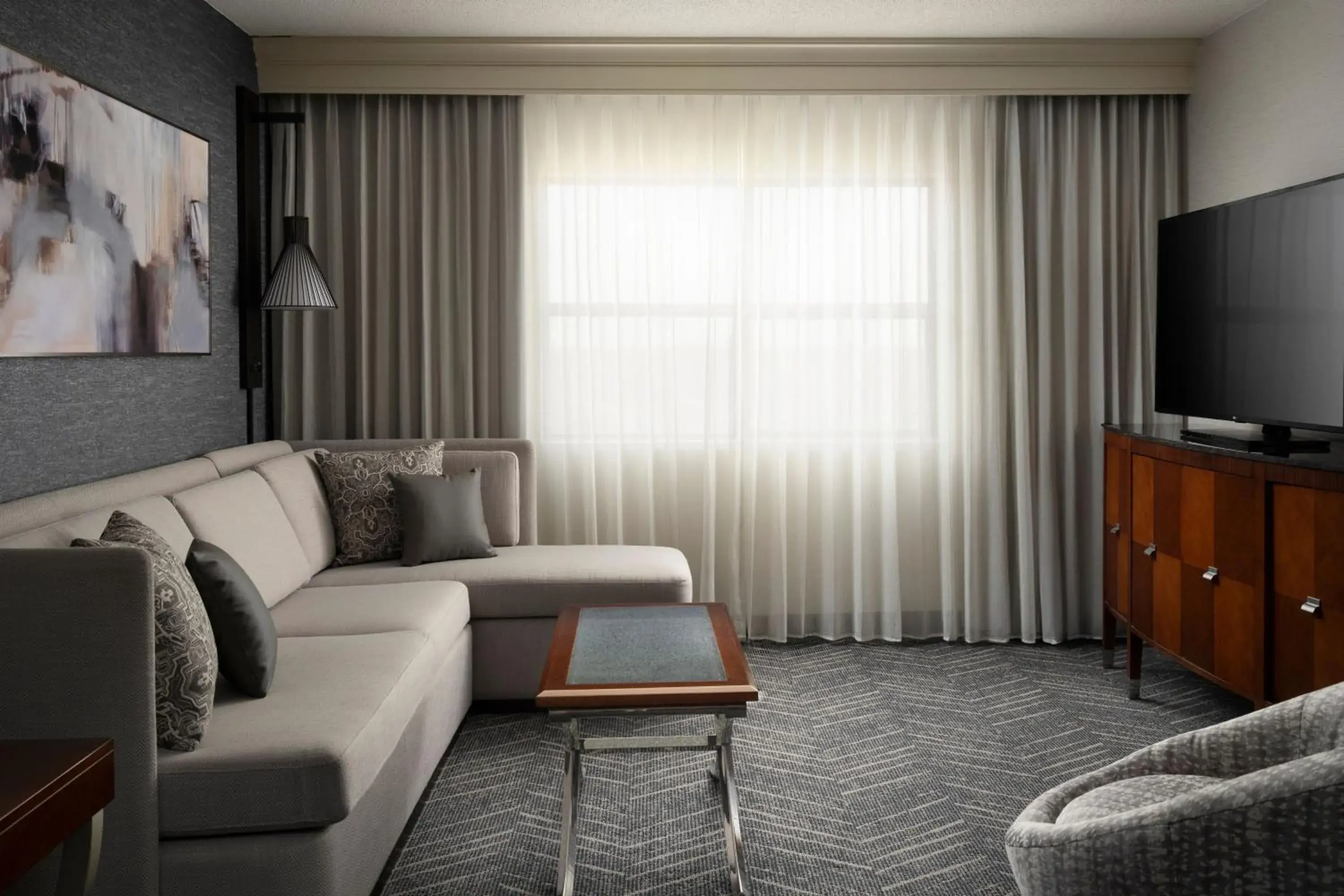 Executive One-Bedroom Suite in Minneapolis Marriott Northwest Hotel & Conference Center Executive One-Bedroom Suite in Minneapolis Marriott Northwest Hotel & Conference Center