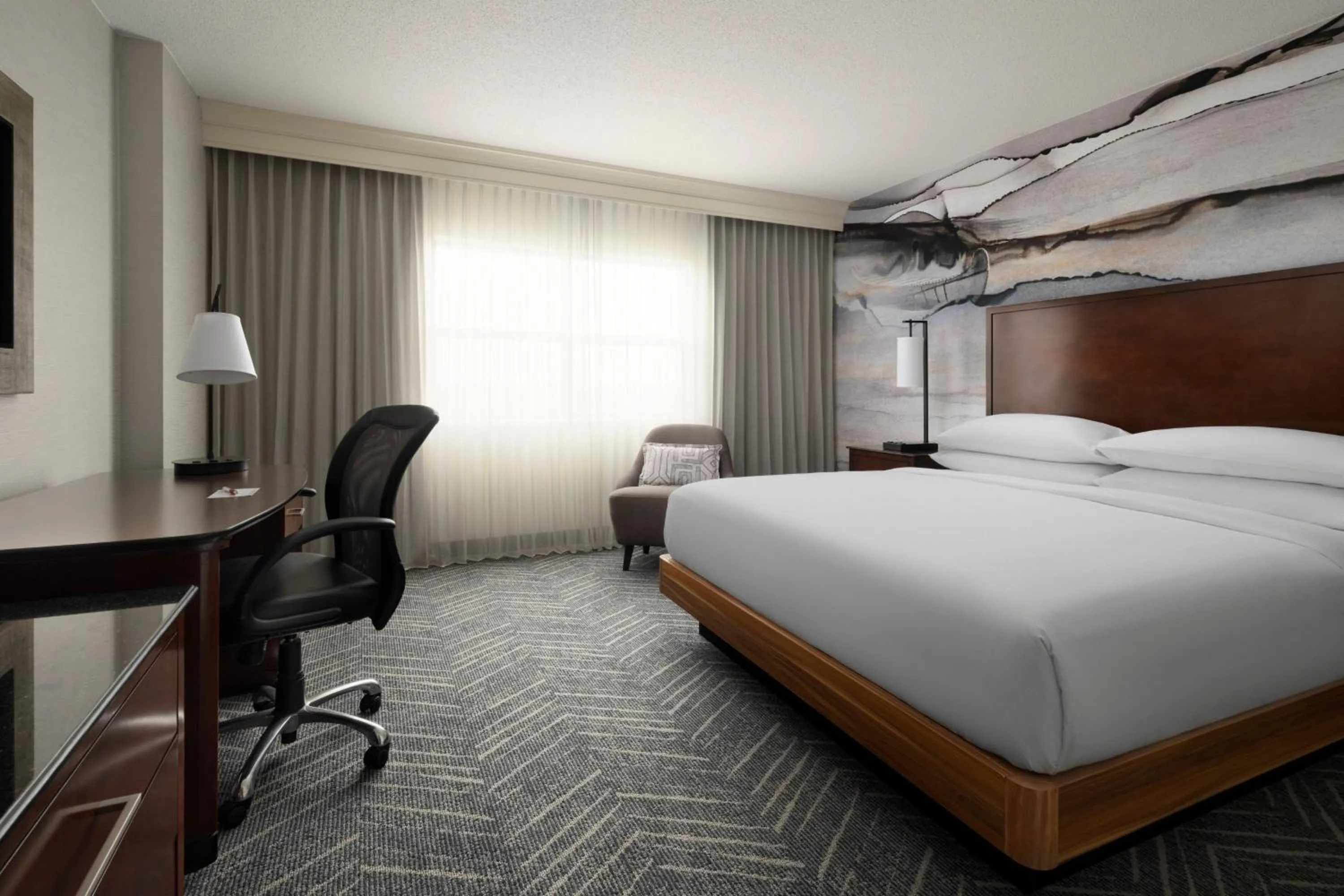 Bedroom, Bed in Minneapolis Marriott Northwest Hotel & Conference Center