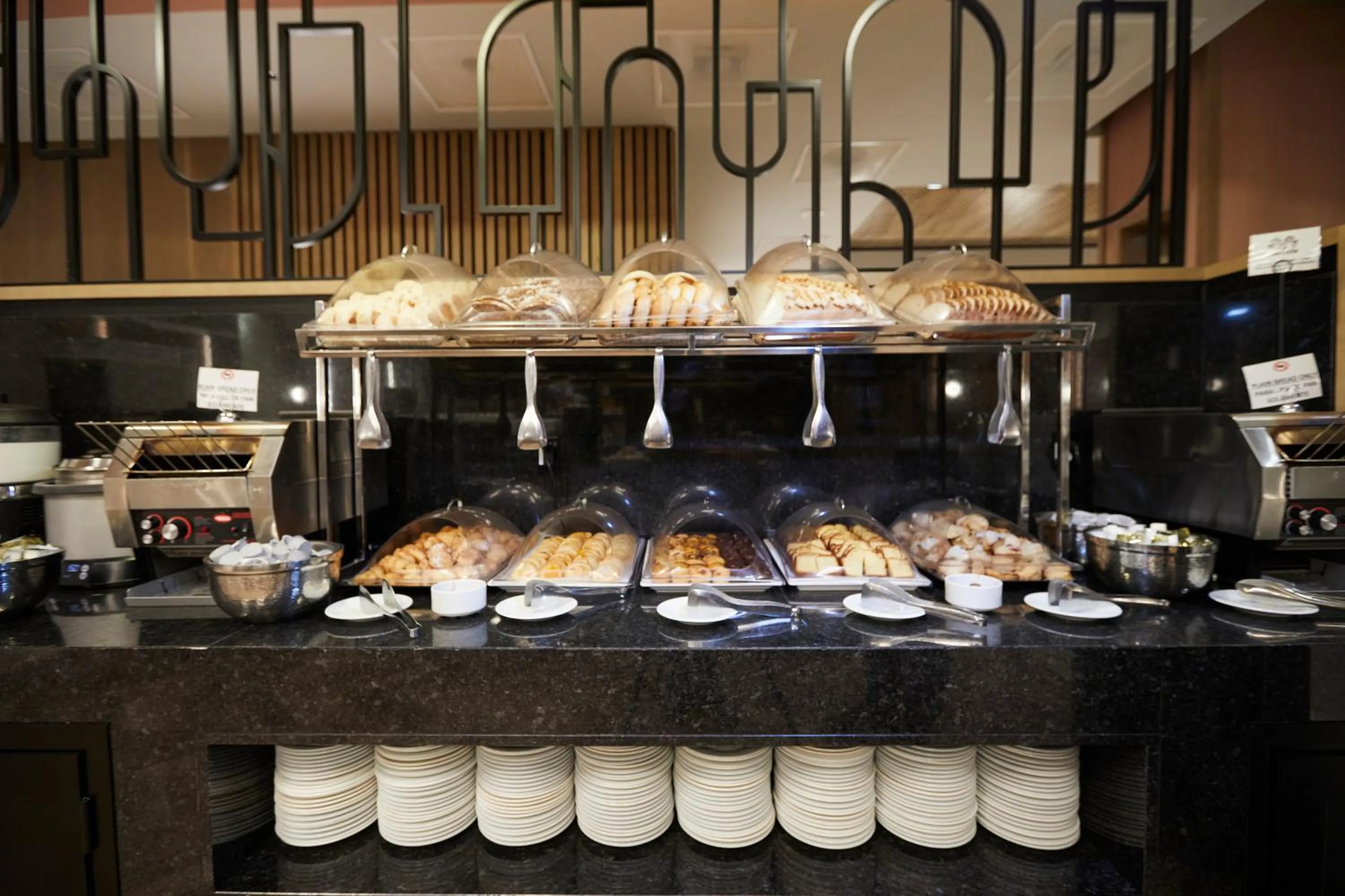 Breakfast in Riu Plaza Fisherman's Wharf