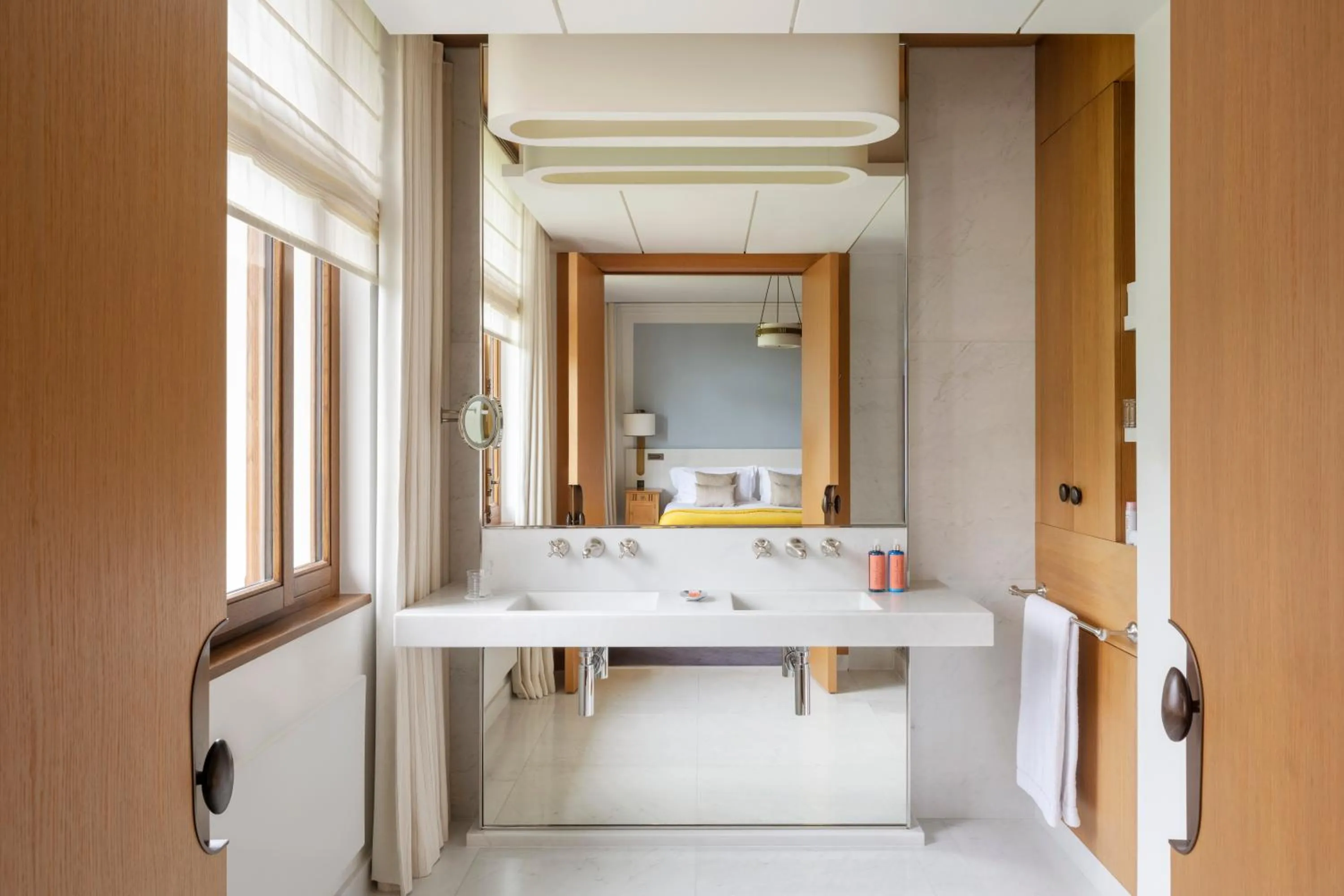 Bathroom in Hôtel Royal