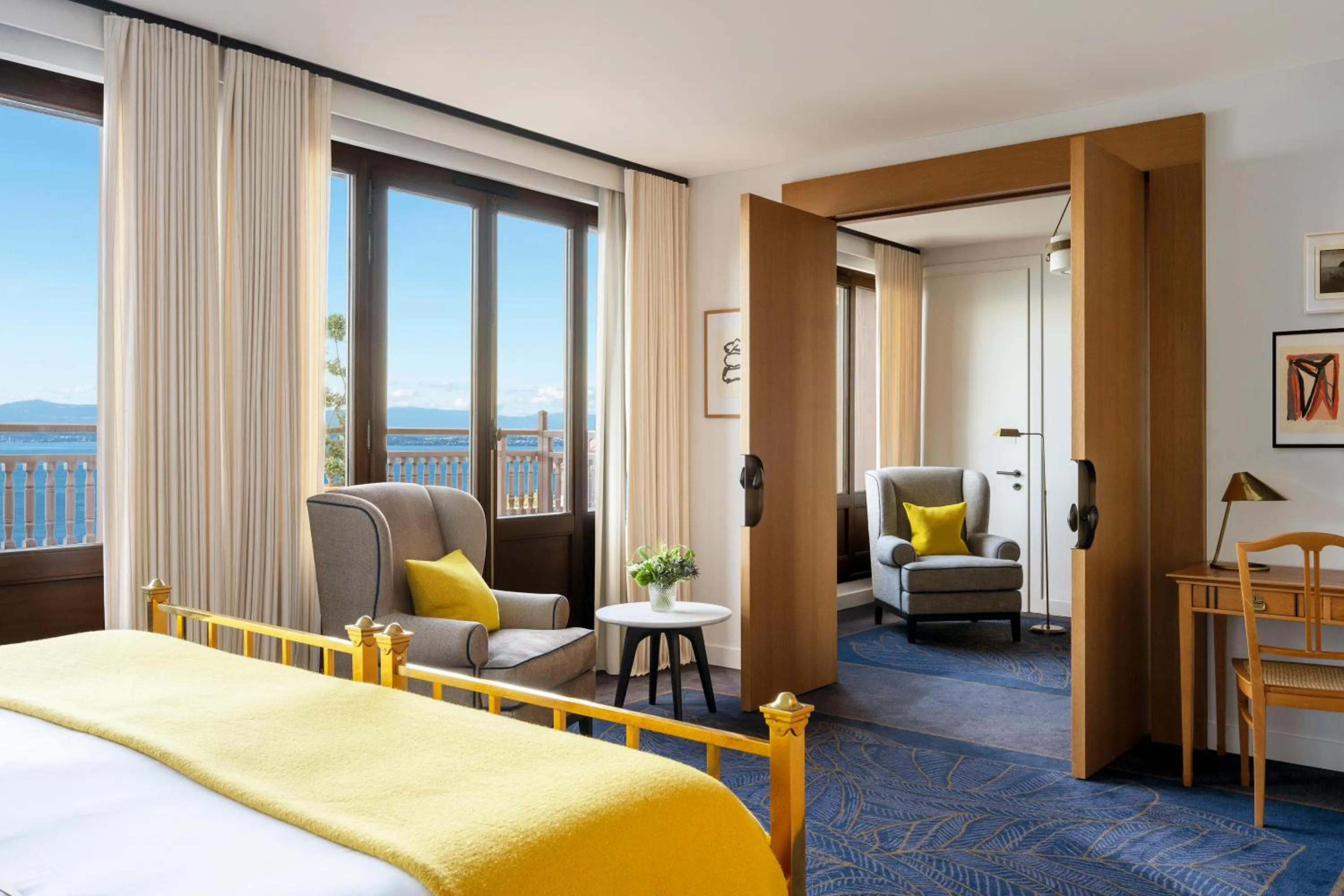 Photo of the whole room, Bed in Hôtel Royal