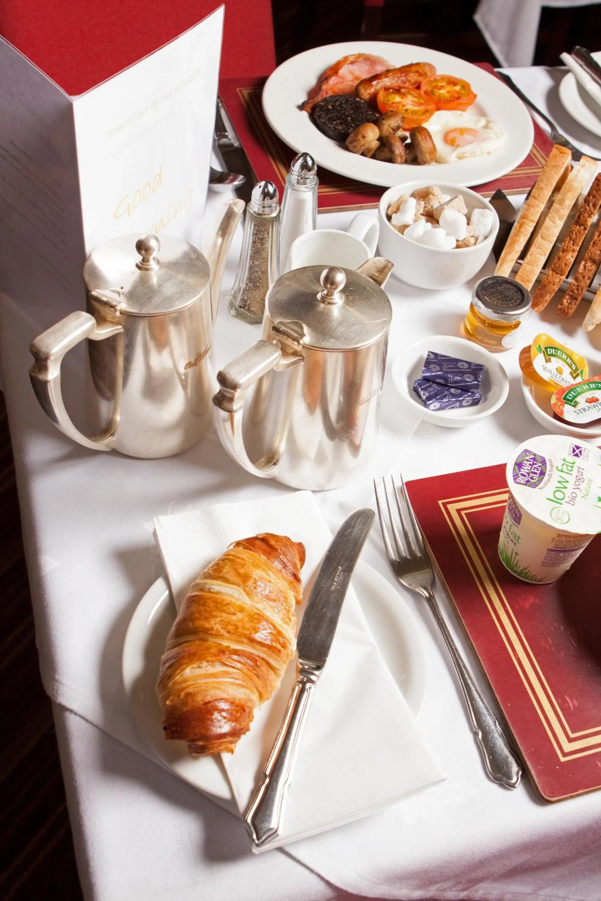 Food and drinks in Eskdale Hotel