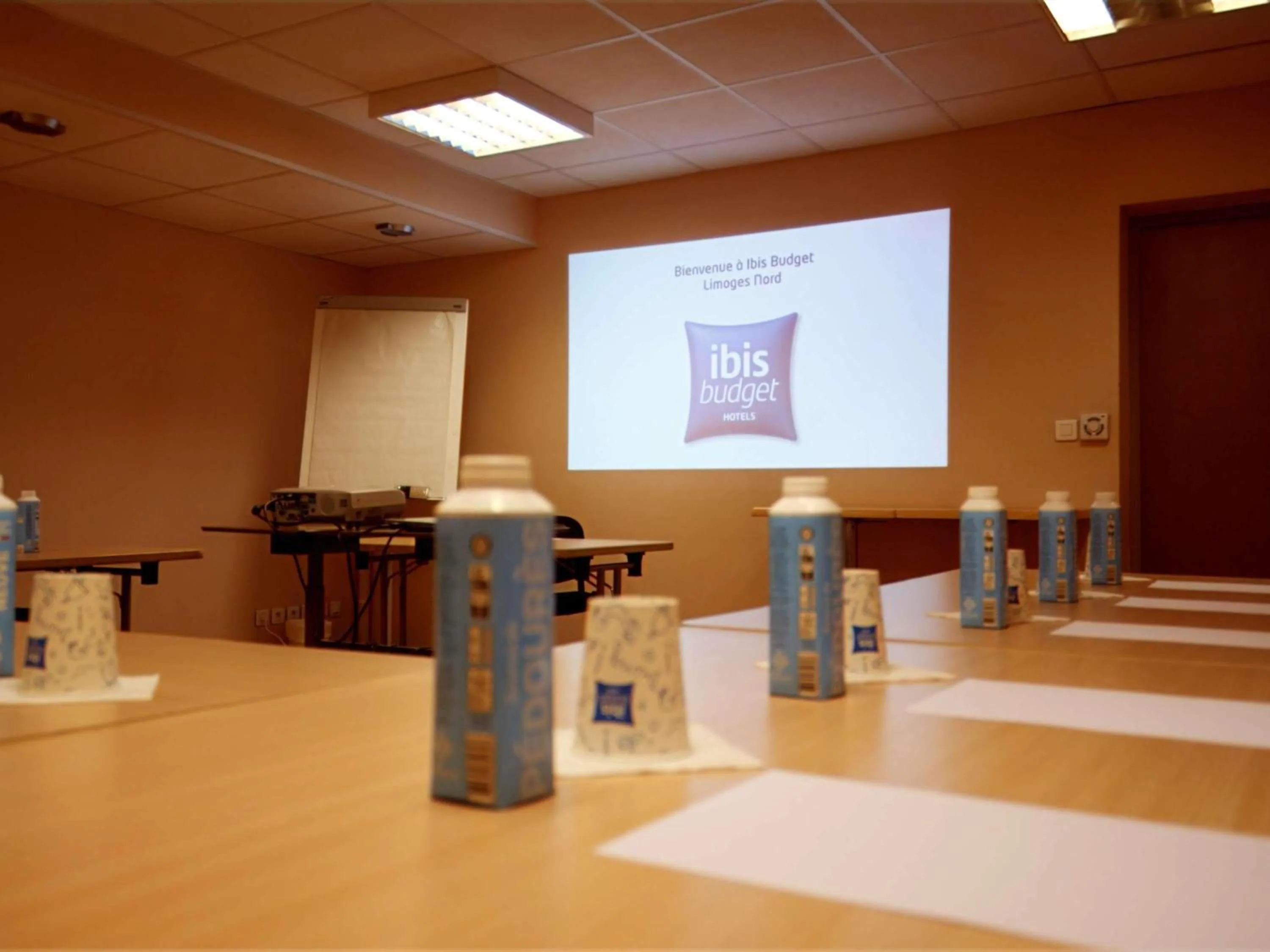 Meeting/conference room in Ibis Budget Limoges Nord