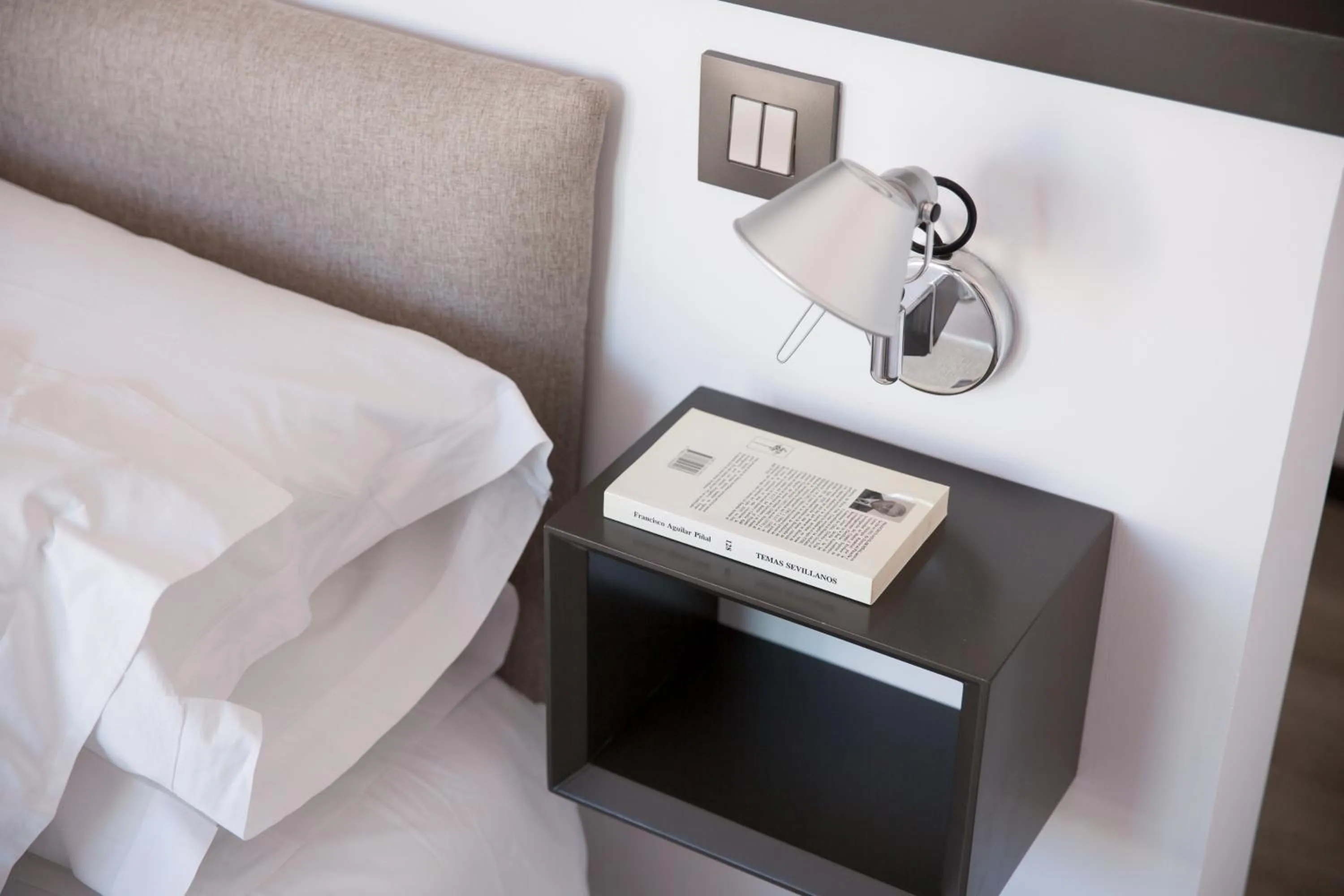 Bed in Puerta Catedral Holiday Suites