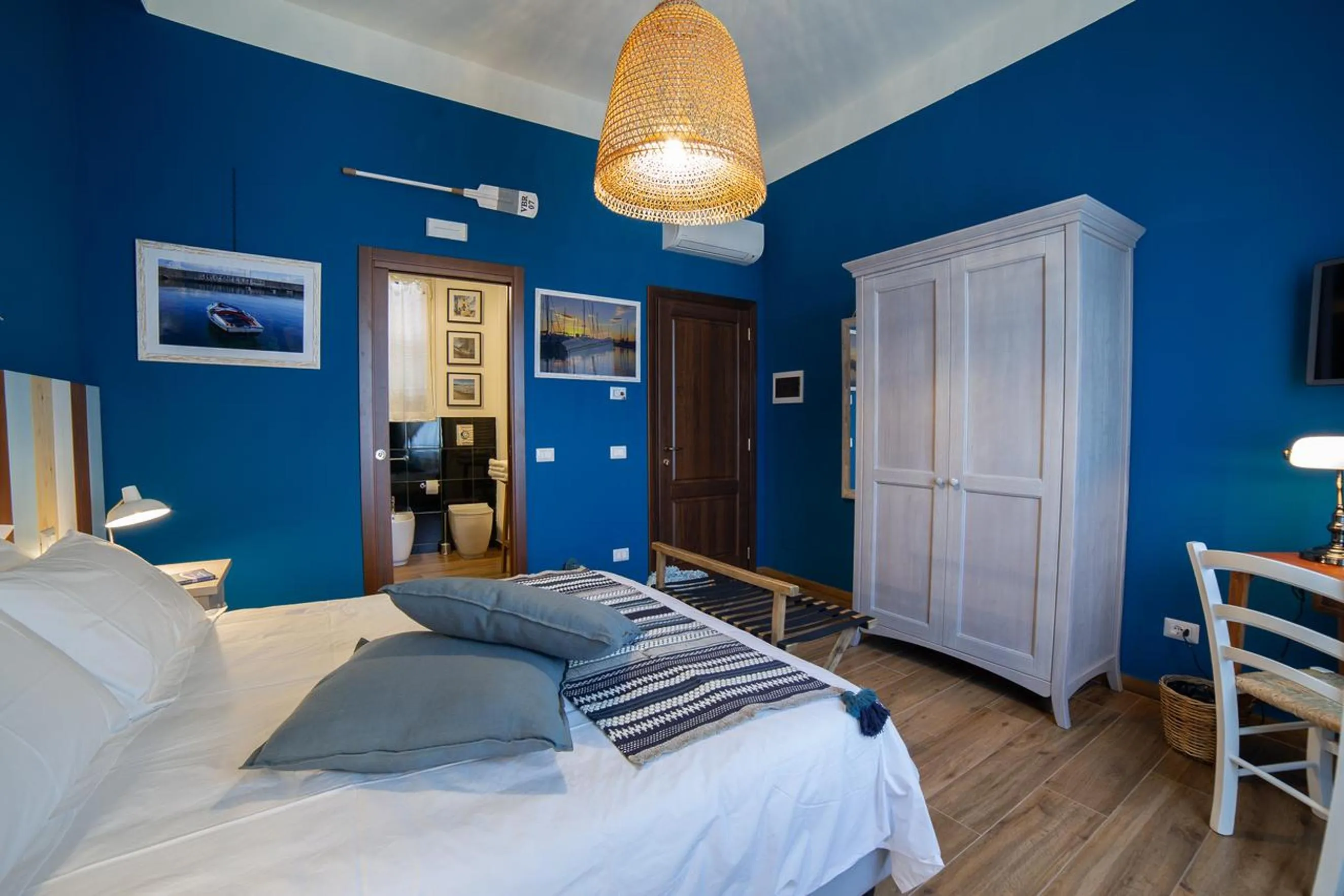 Photo of the whole room, Bed in il Palchetto B&B di Charme e Design