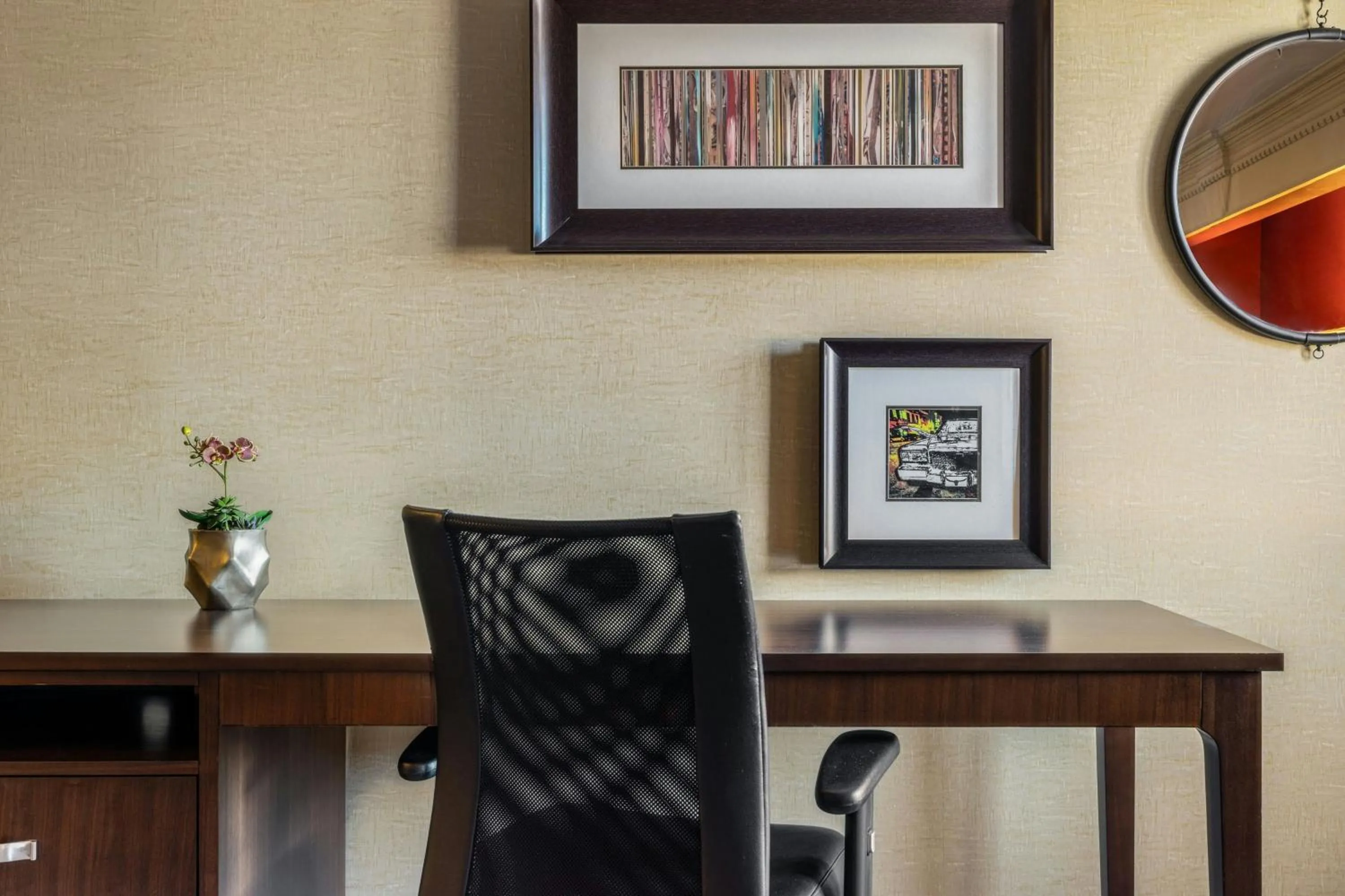 Photo of the whole room in Hotel Dax