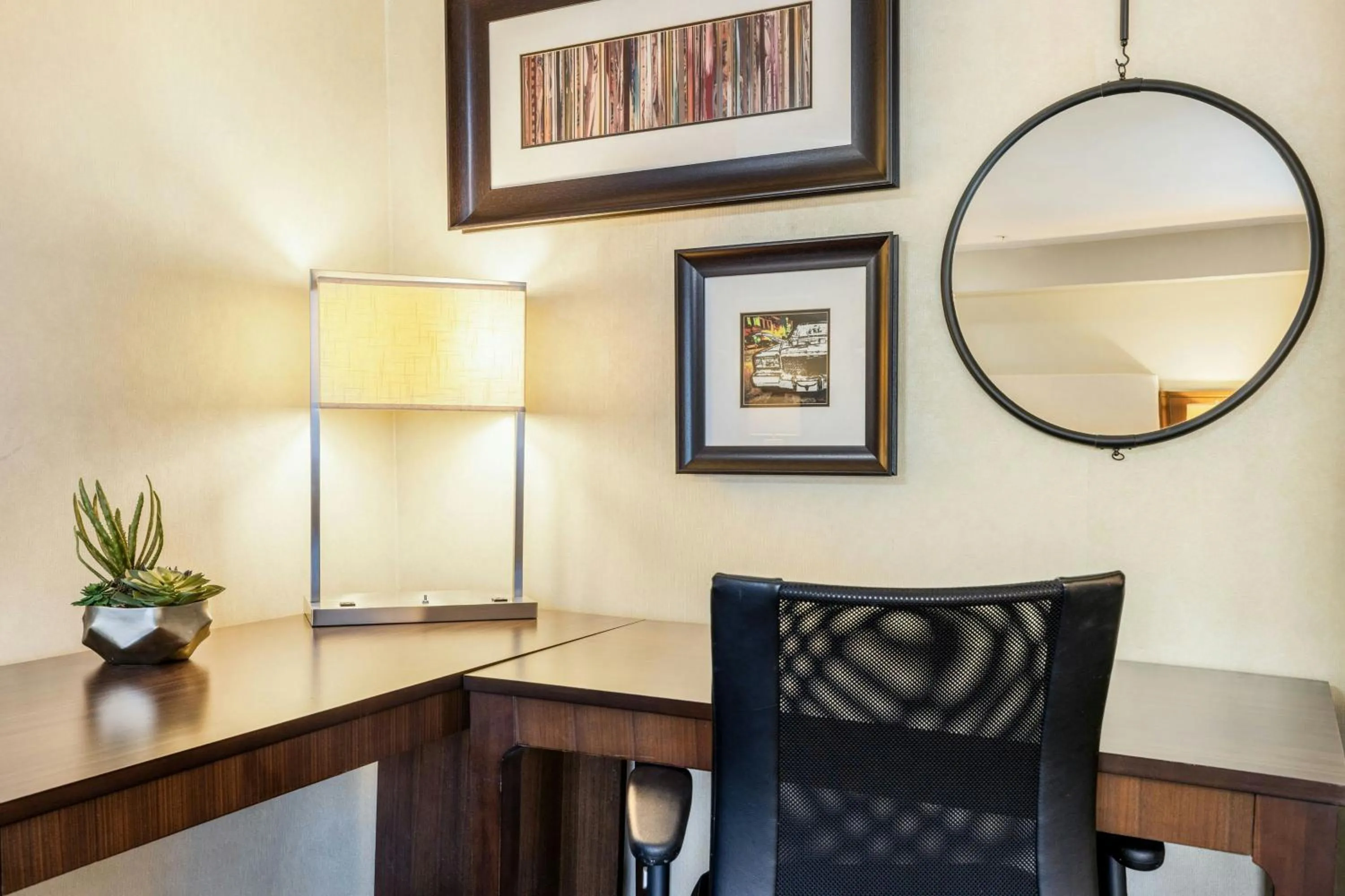Photo of the whole room in Hotel Dax