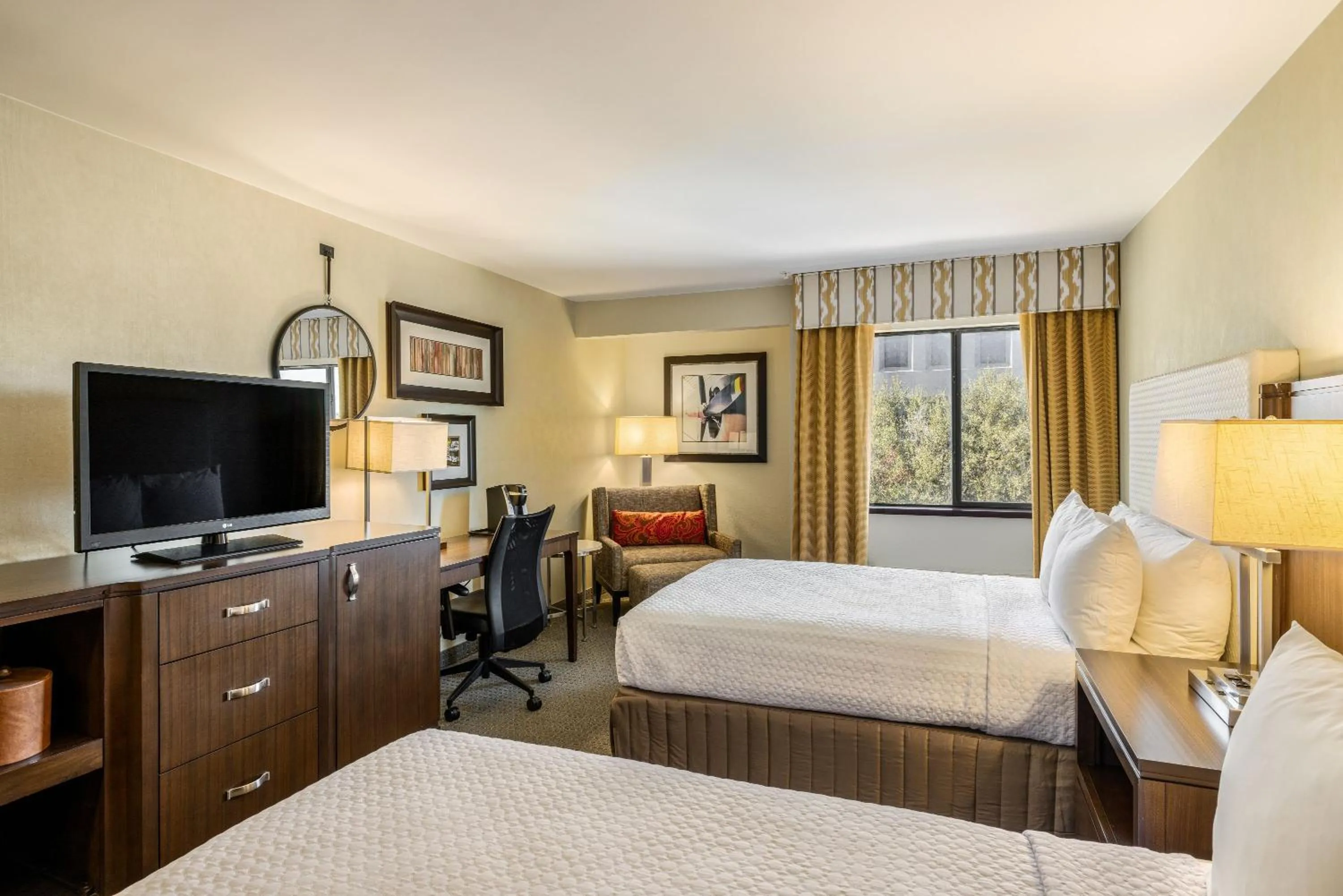 Photo of the whole room, Bed in Hotel Dax