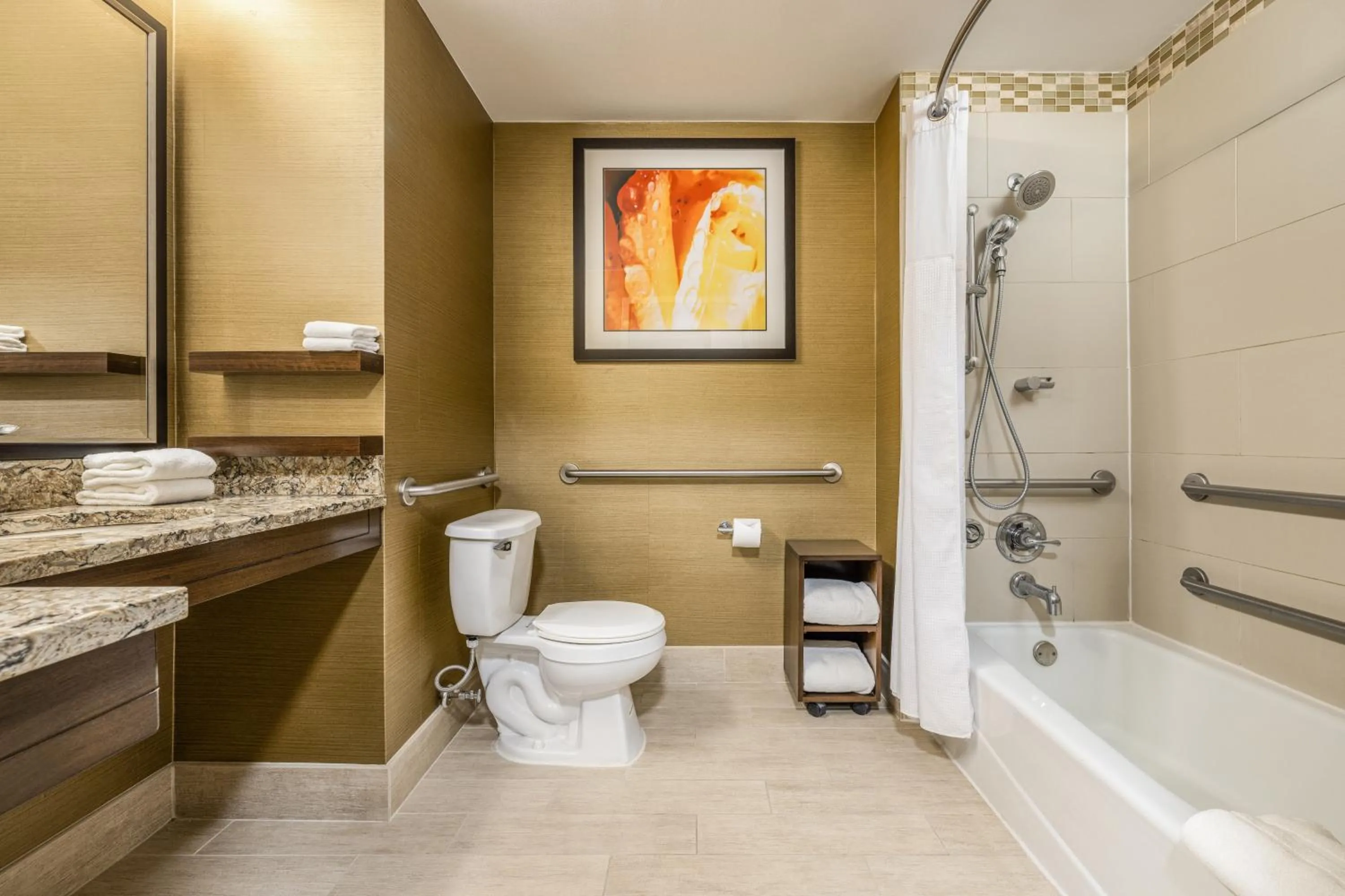 Shower in Hotel Dax