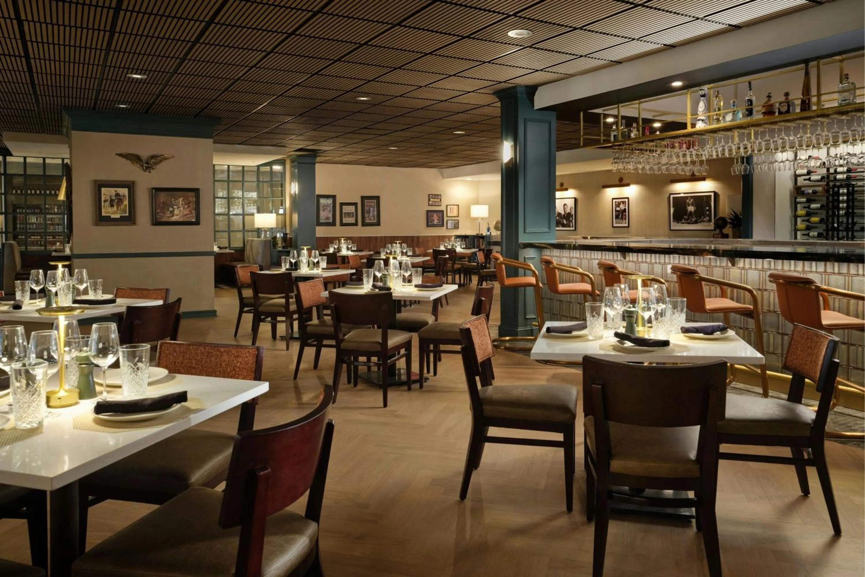 Restaurant/places to eat in Hotel Dax
