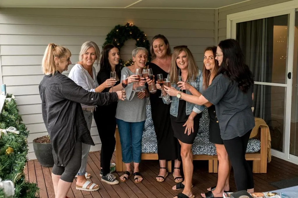 People in The Leaning Oak Holiday Lifestyles - Lake Conjola