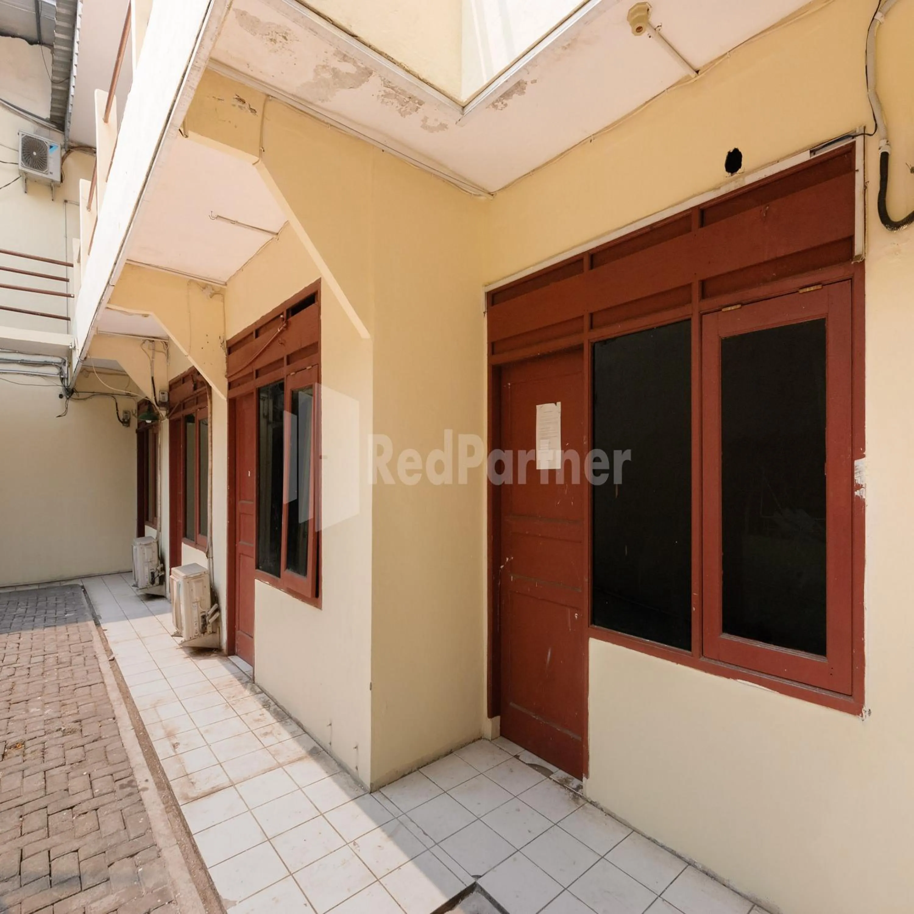 Property building in SUPER OYO 591 Mn Residence Syariah