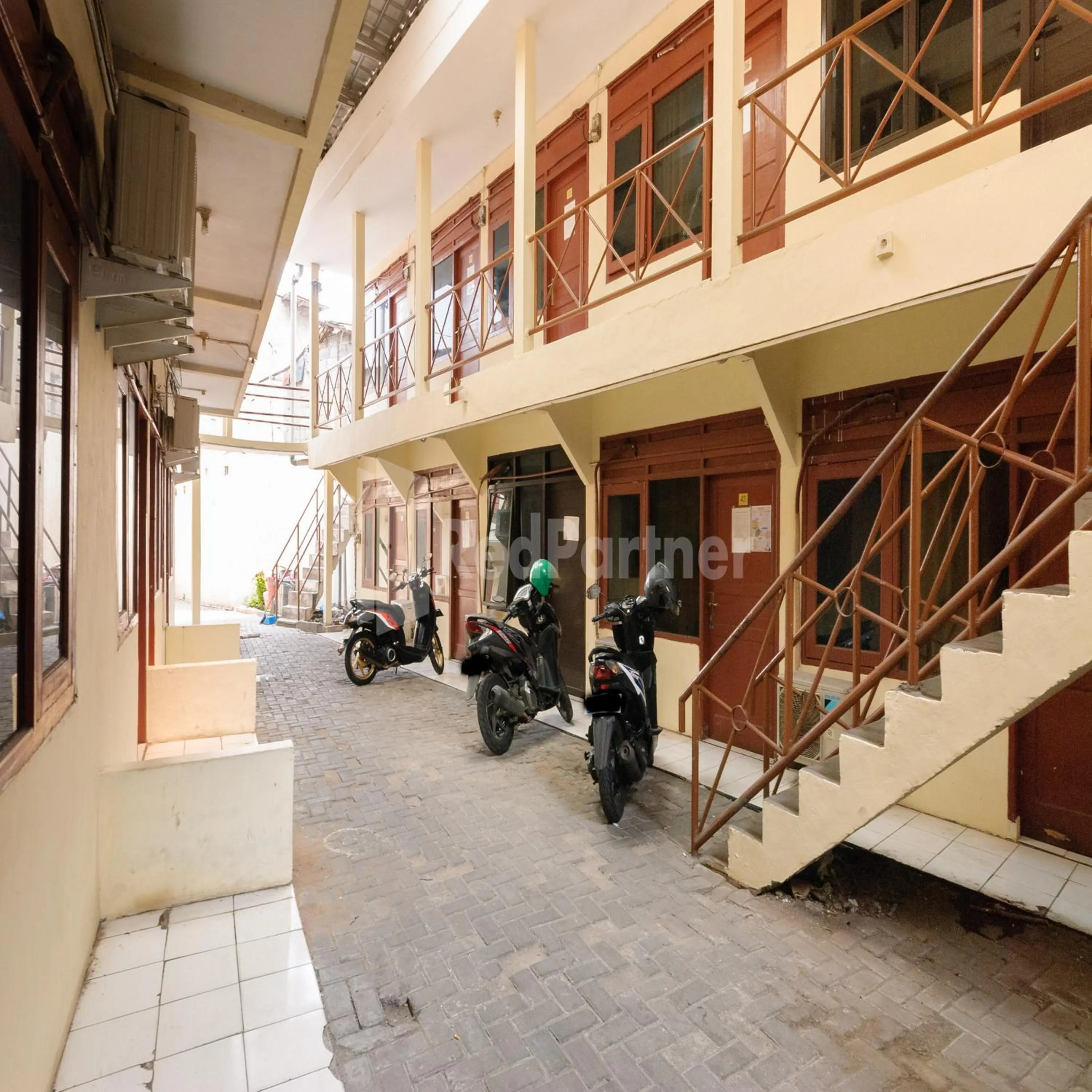 Property building in SUPER OYO 591 Mn Residence Syariah