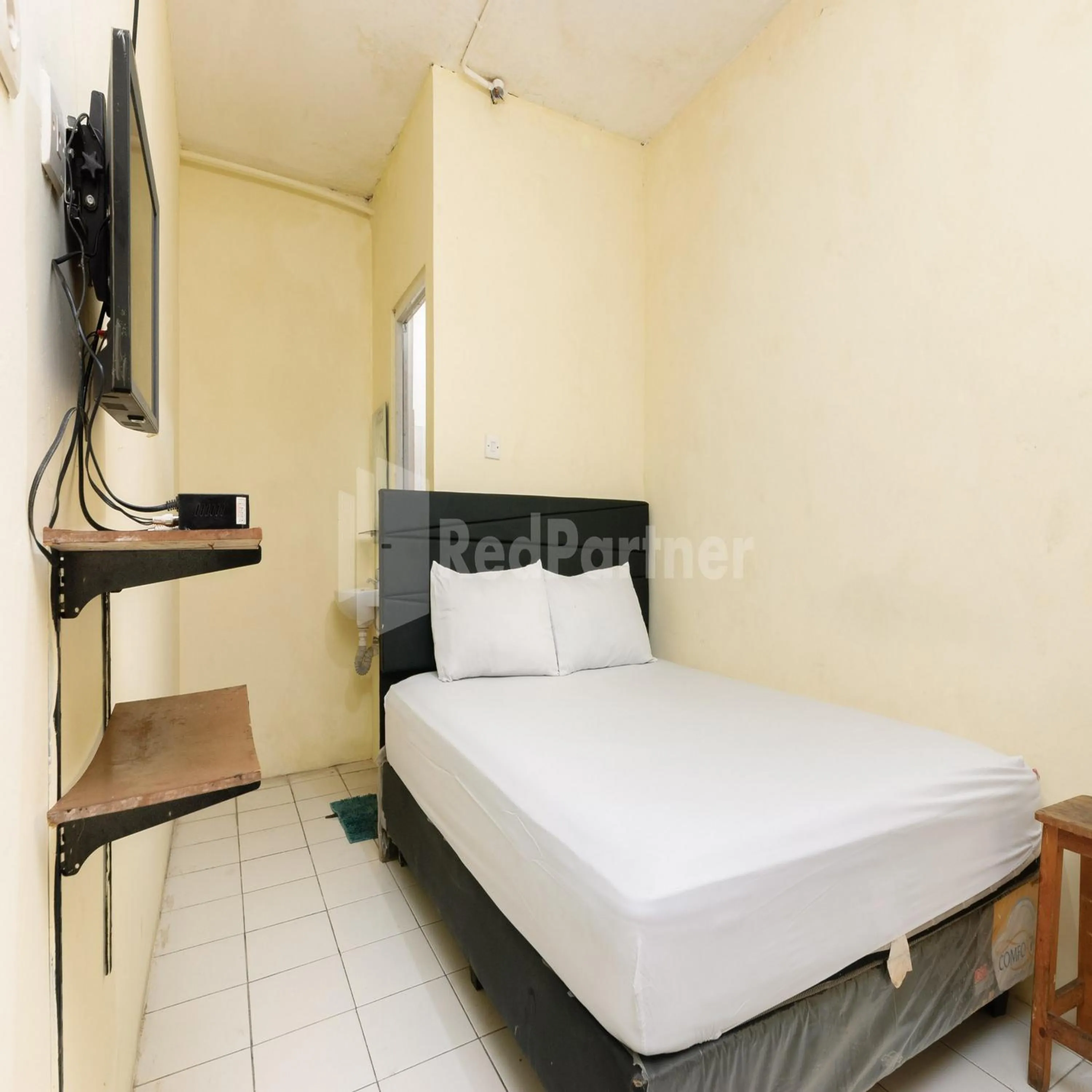 Bedroom, Bed in SUPER OYO 591 Mn Residence Syariah