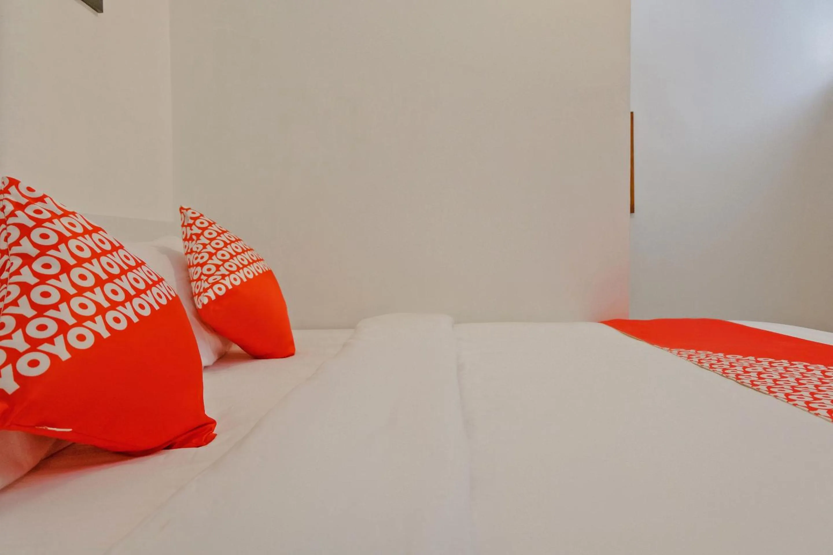 Bedroom, Bed in Hotel O Kina Family Residence Syariah