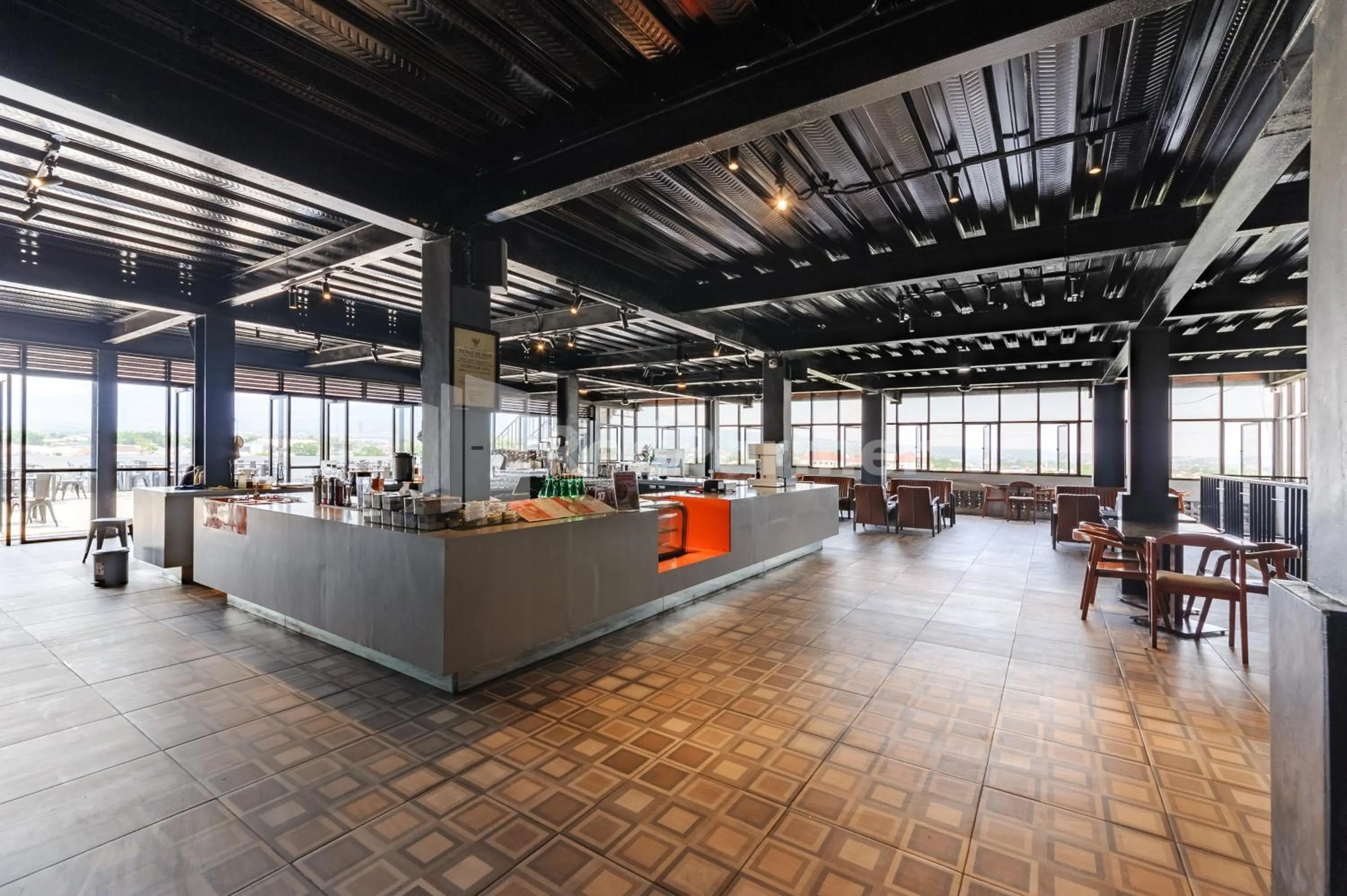 Restaurant/places to eat in SM Guest House Malang