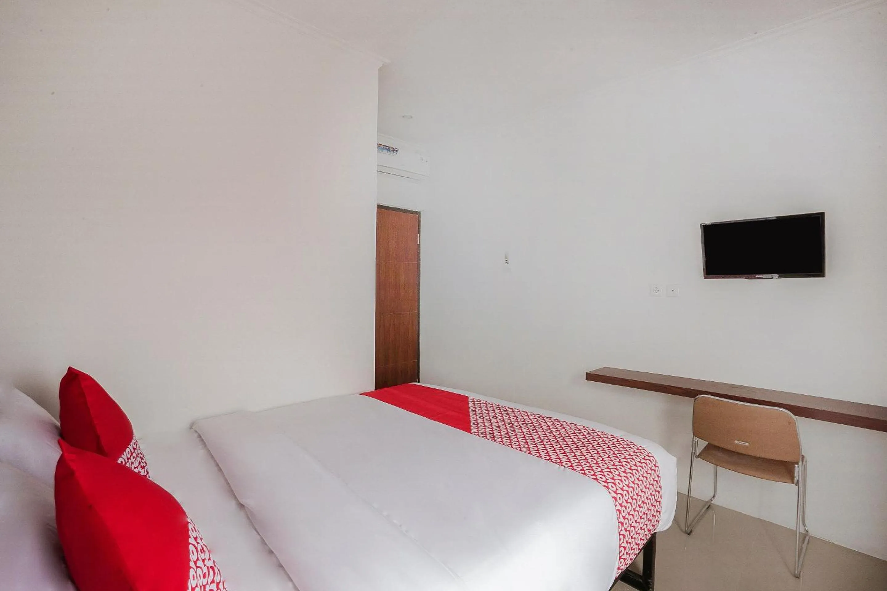 Bedroom, Bed in Hotel O Cibeureum Residence
