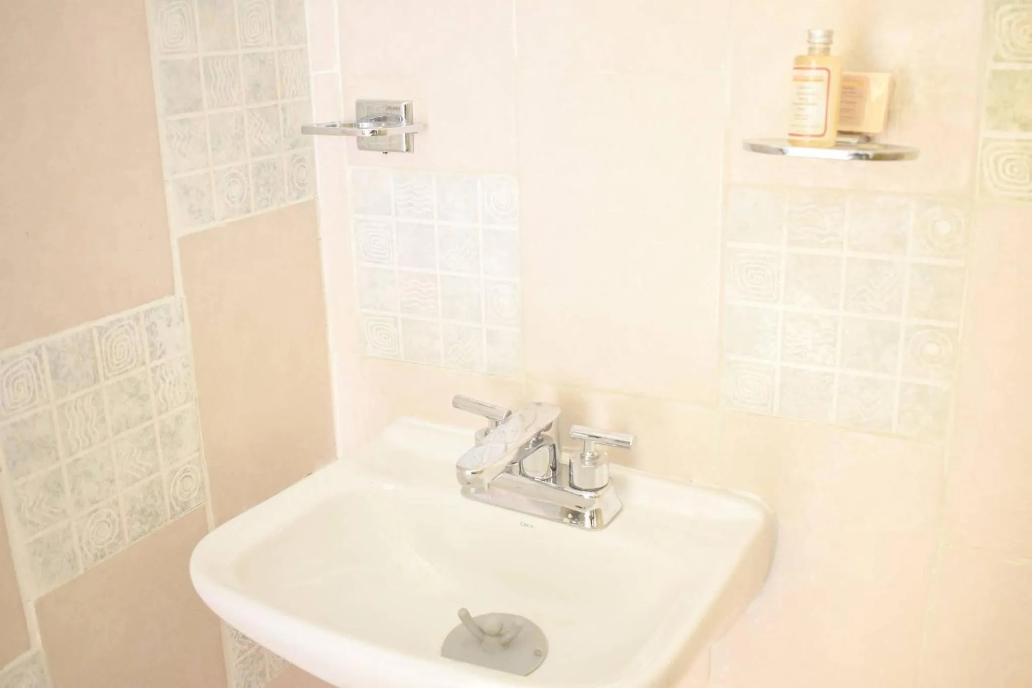 Cancun Guest House 5