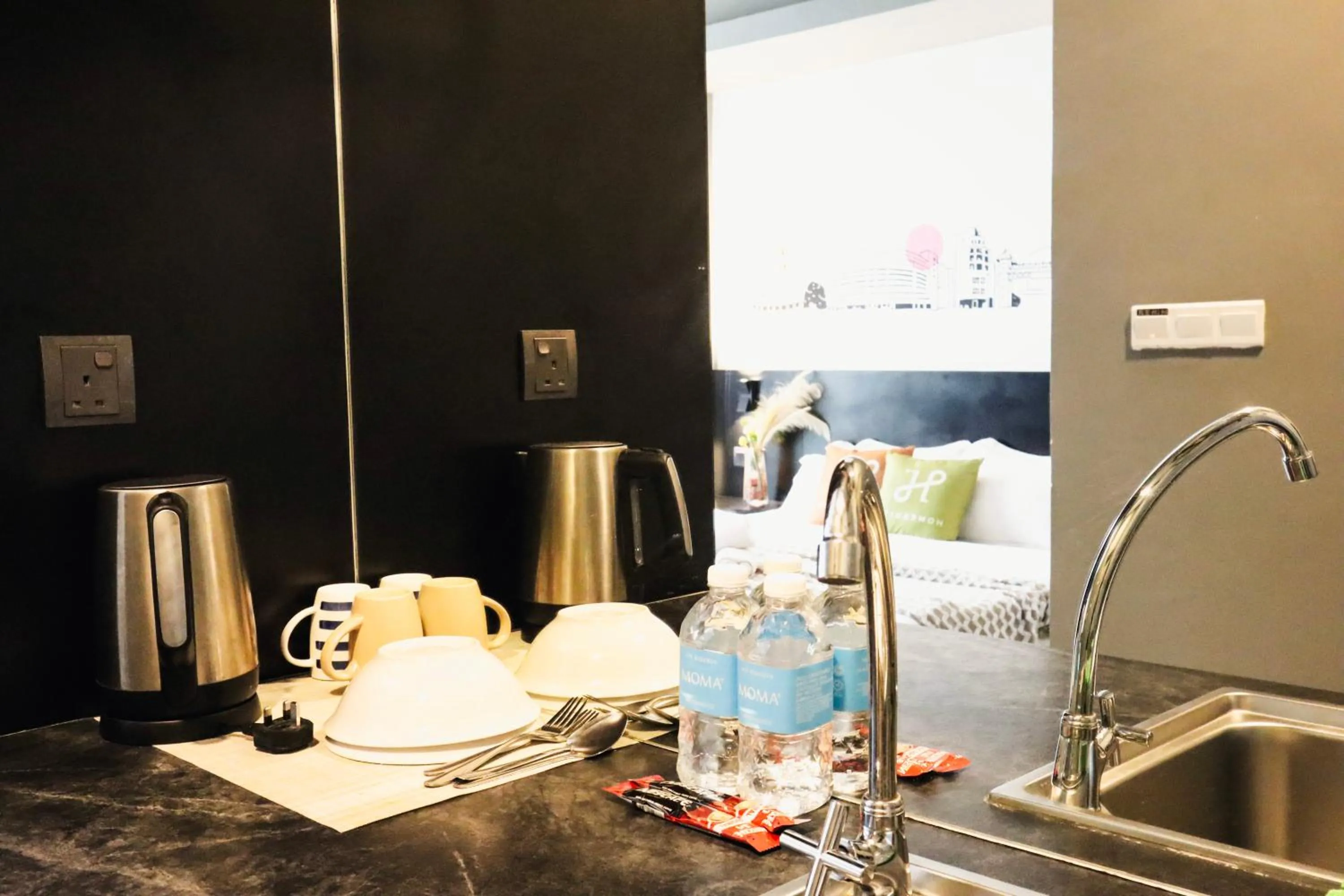 Kitchen or kitchenette in Homesuite' Home at Aeropod SOVO