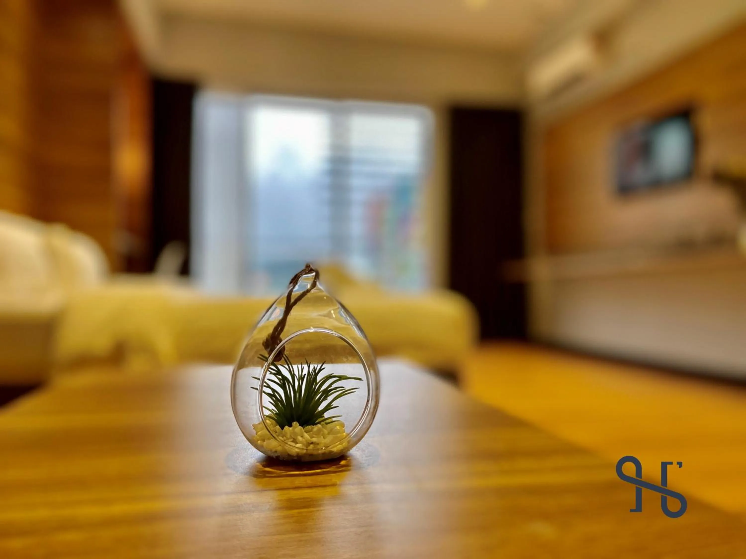 Photo of the whole room, Bed in Homesuite' Home at Aeropod SOVO