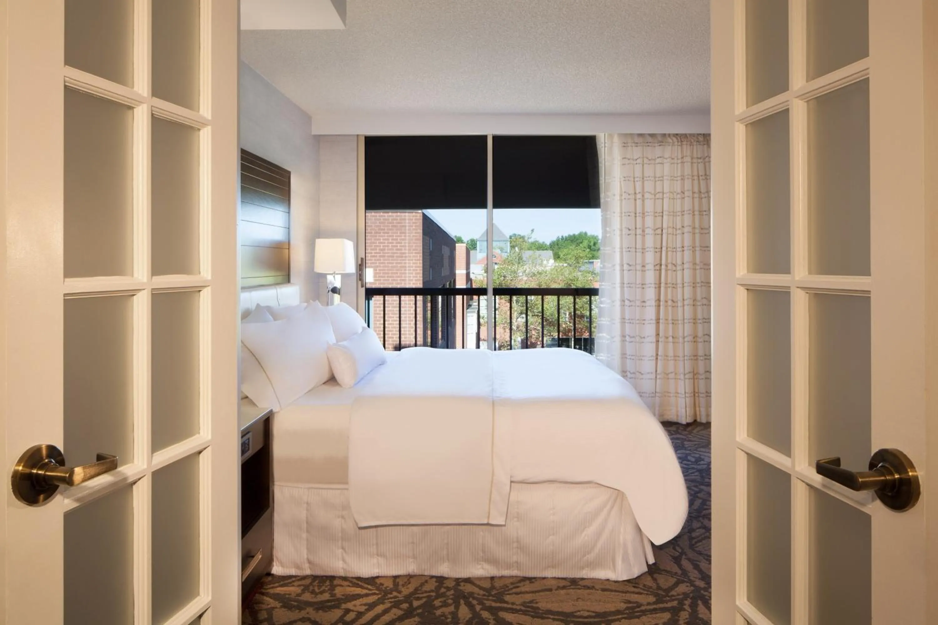 Bedroom, Bed in The Westin Princeton at Forrestal Village
