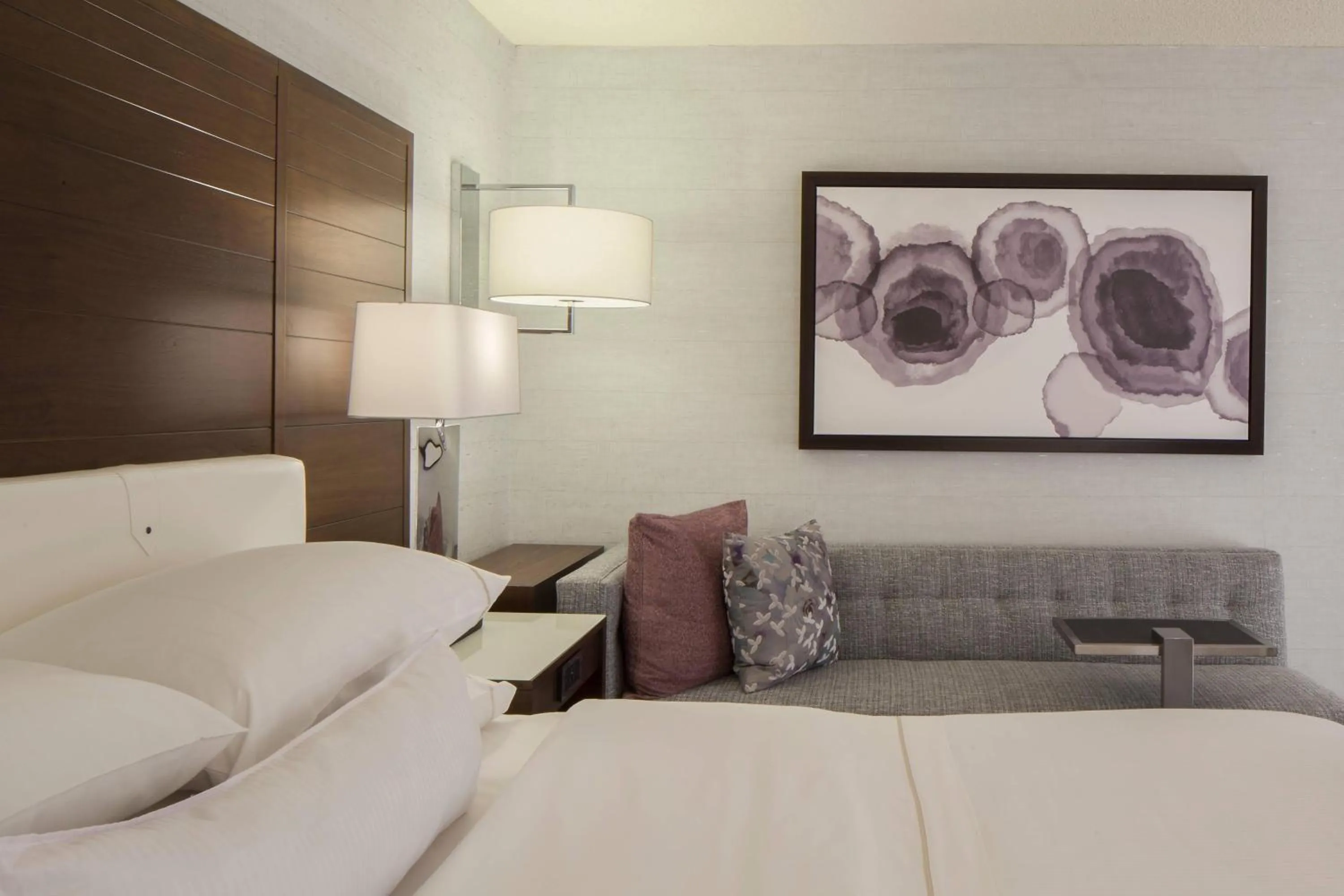 Photo of the whole room in The Westin Princeton at Forrestal Village