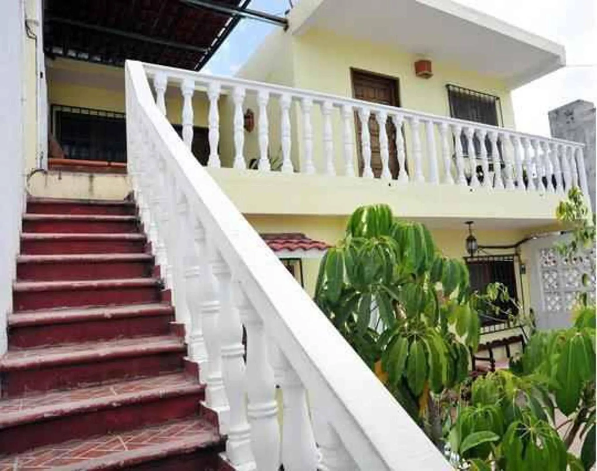 Property building in Cancun Guest House 2