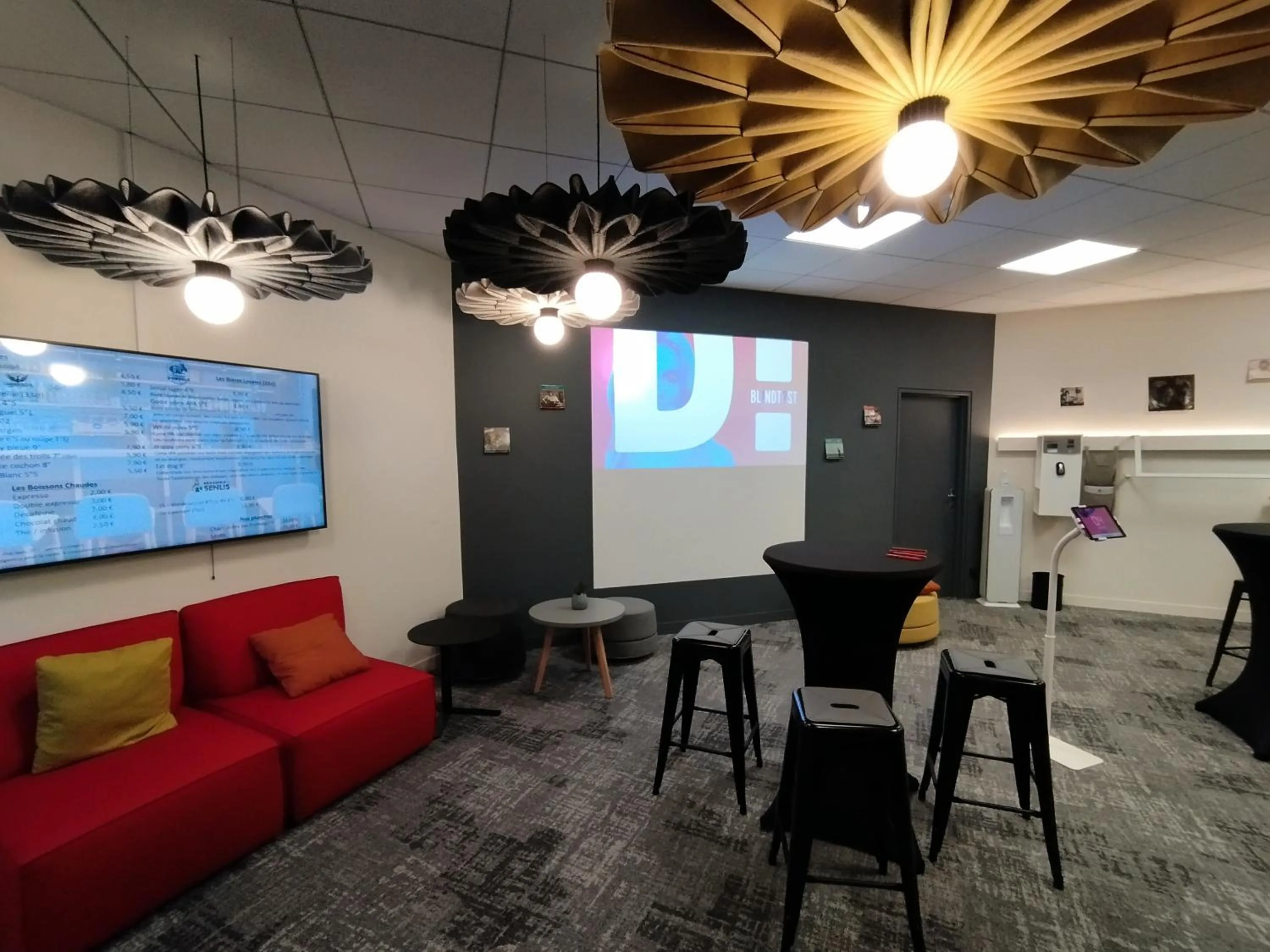 Activities in ibis Compiegne