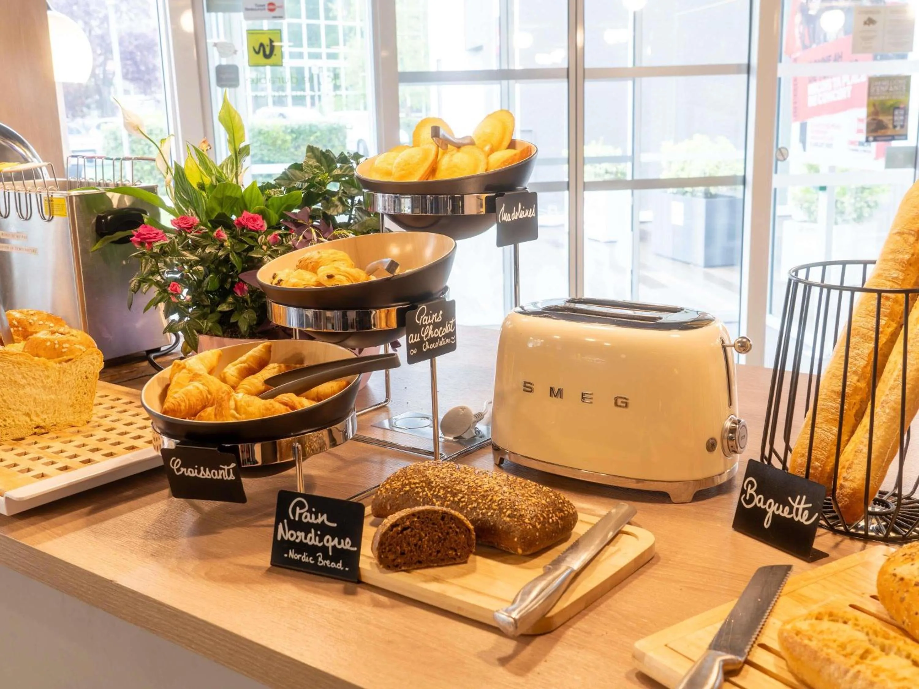 Breakfast in ibis Compiegne