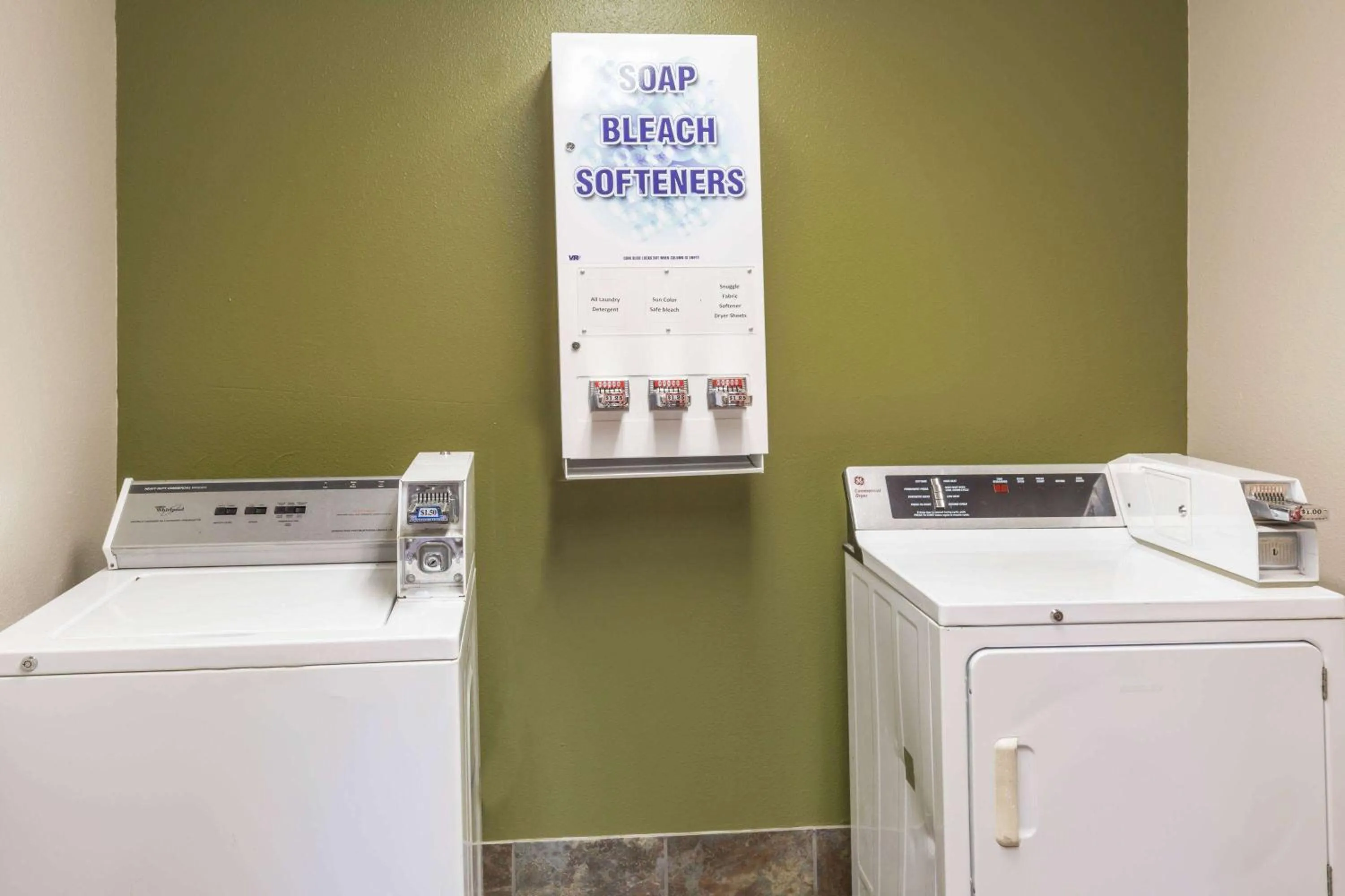 Other in Super 8 by Wyndham Houston Webster NASA