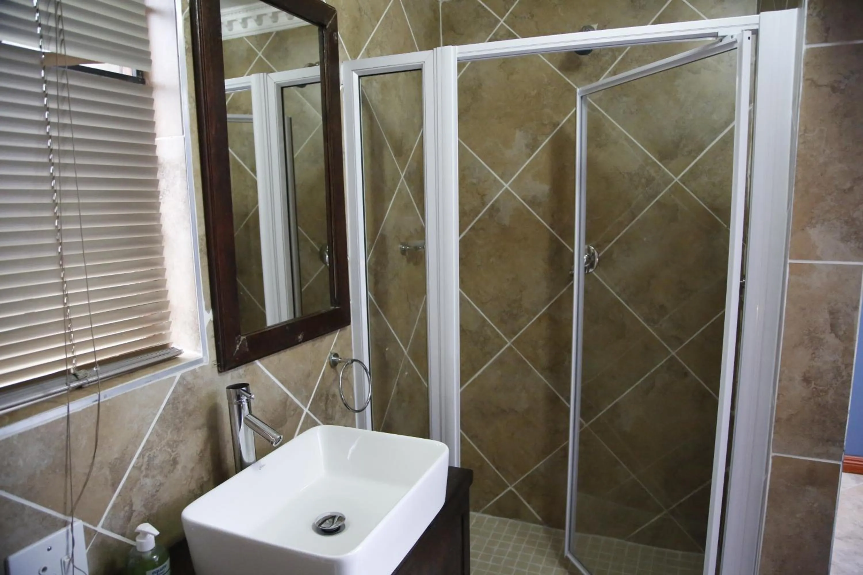 Shower in Travetel OR Tambo Airport