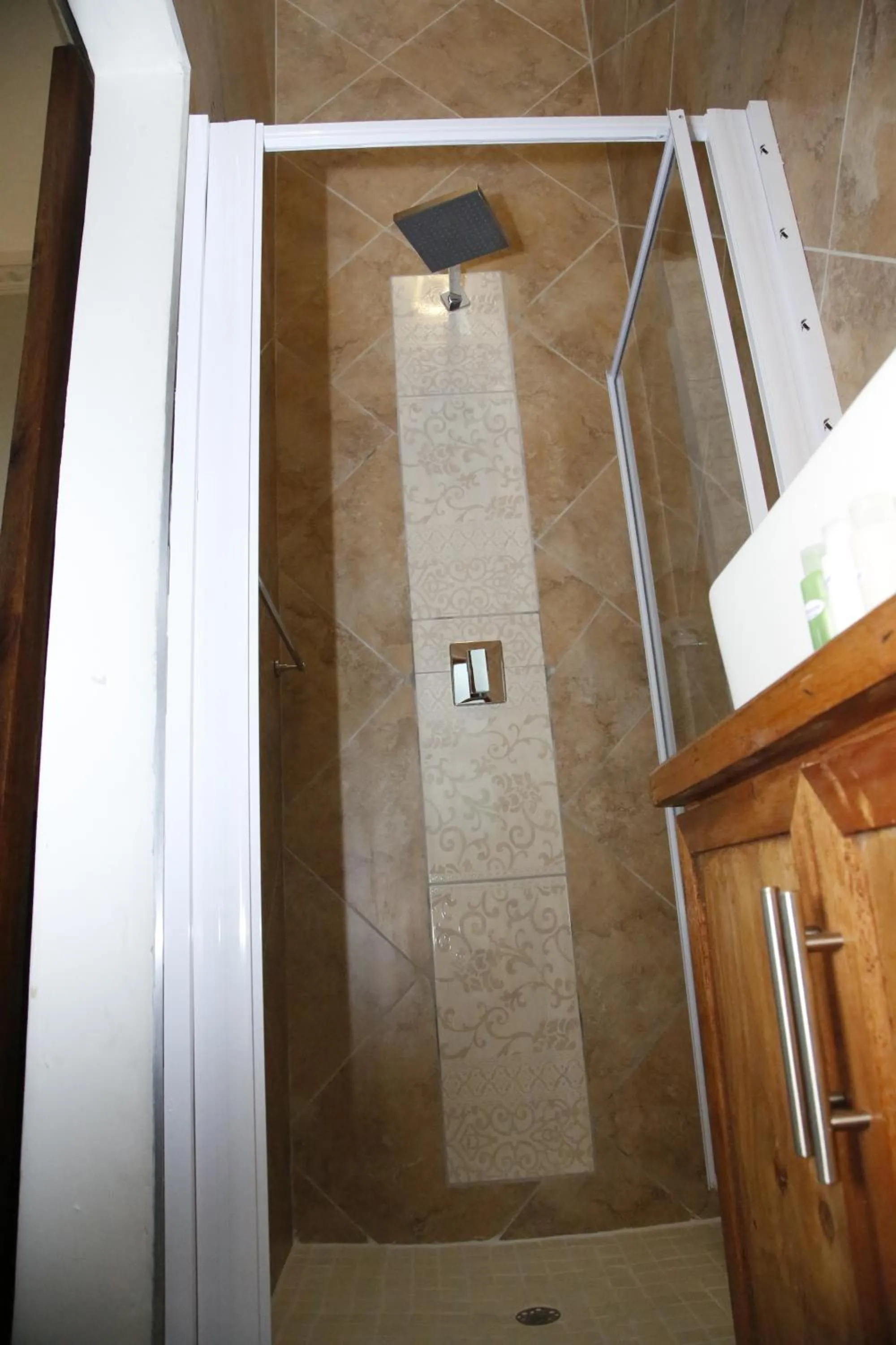 Bathroom in Travetel OR Tambo Airport