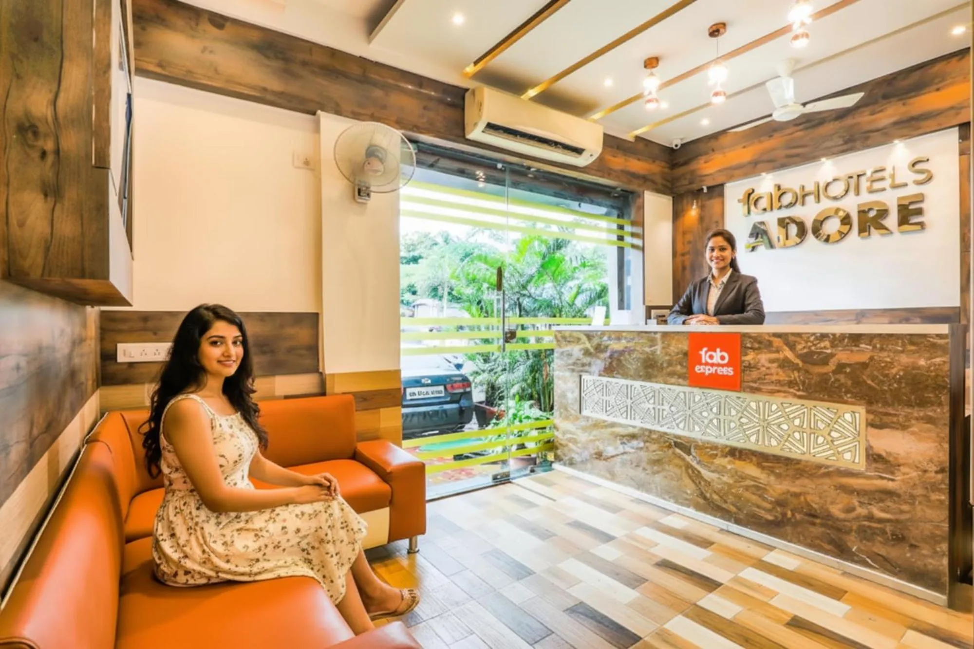 Seating area in FabExpress Adore Inn - Nr Mumbai International Airport