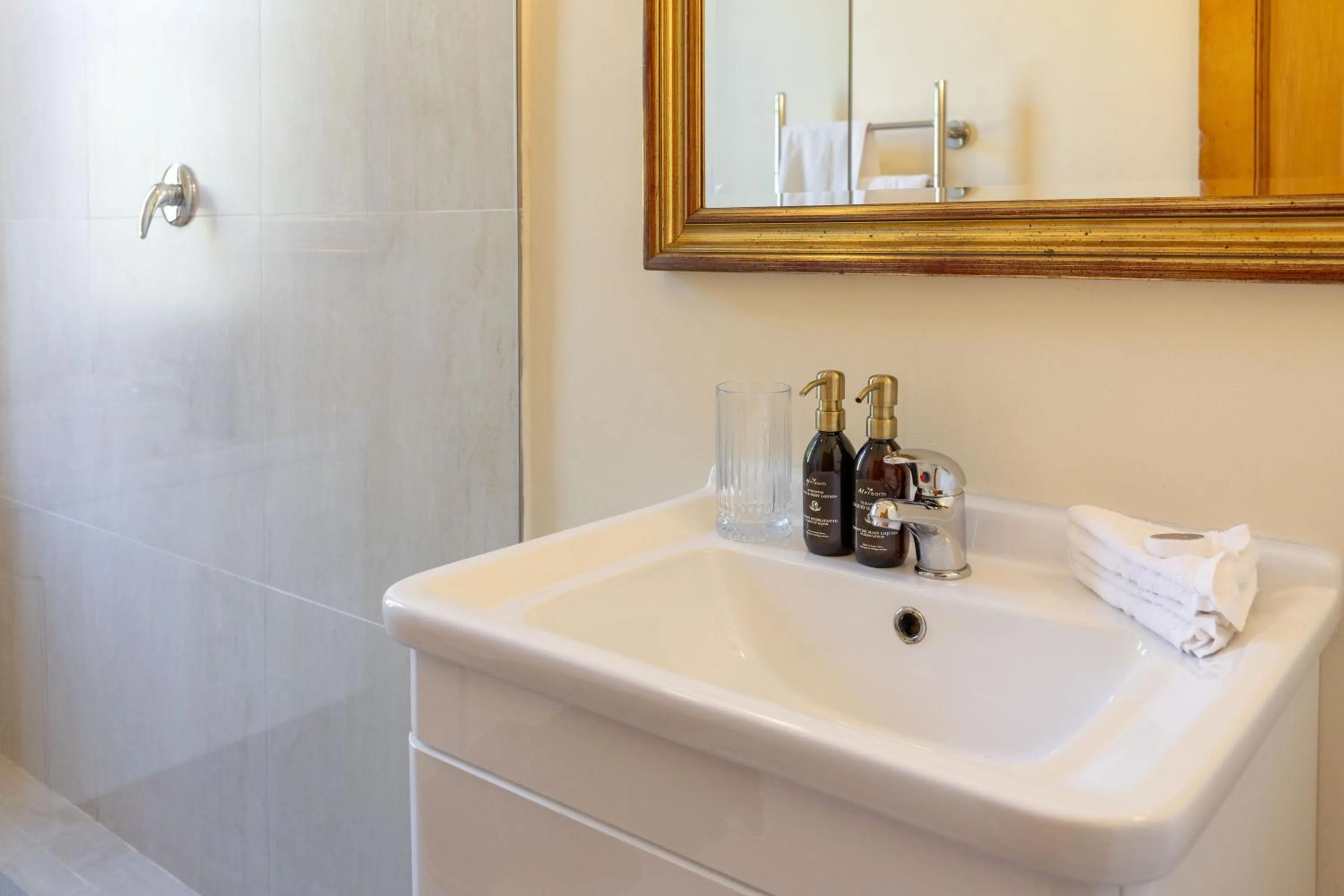 Bathroom in Villa Puccini