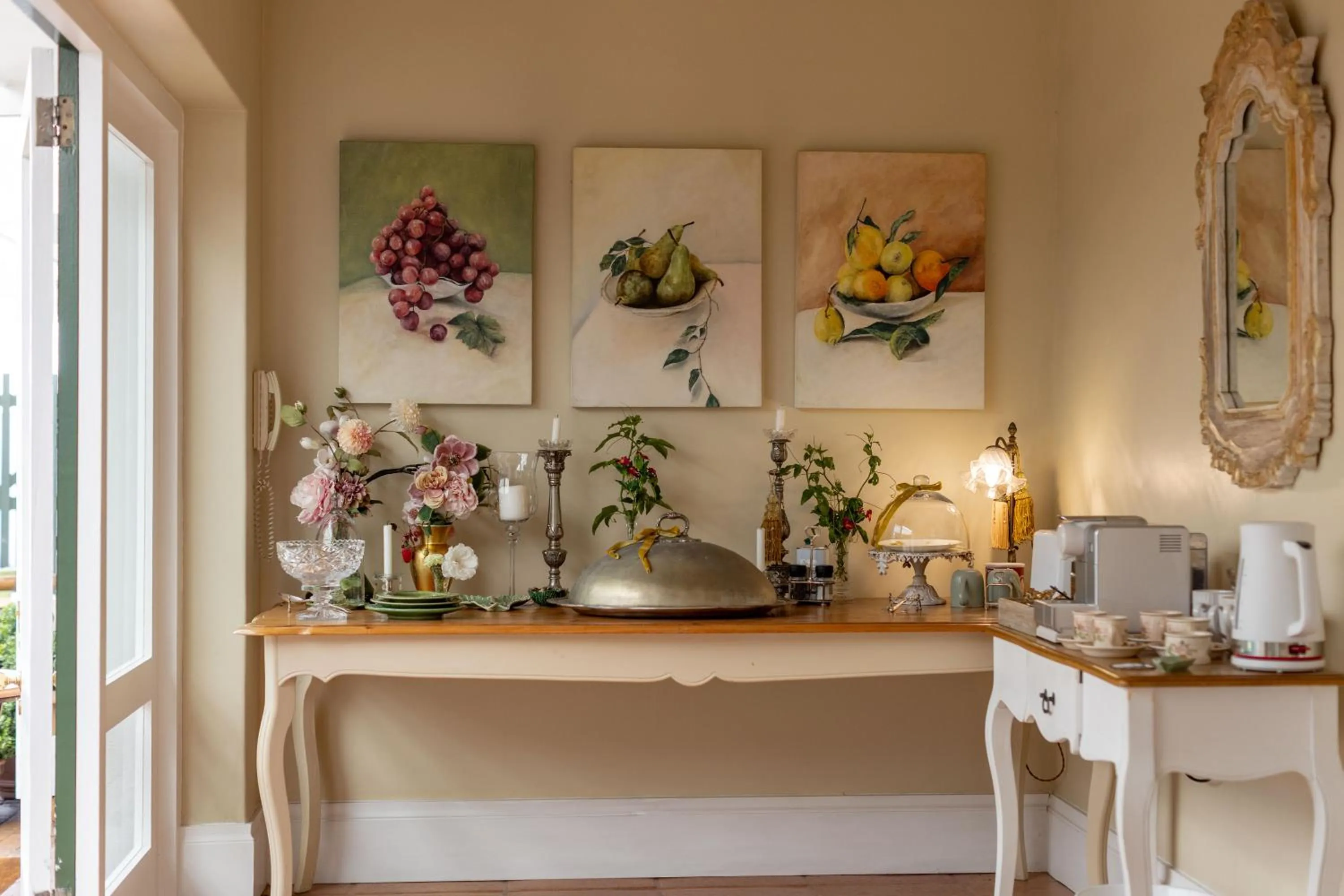 Coffee/tea facilities in Villa Puccini