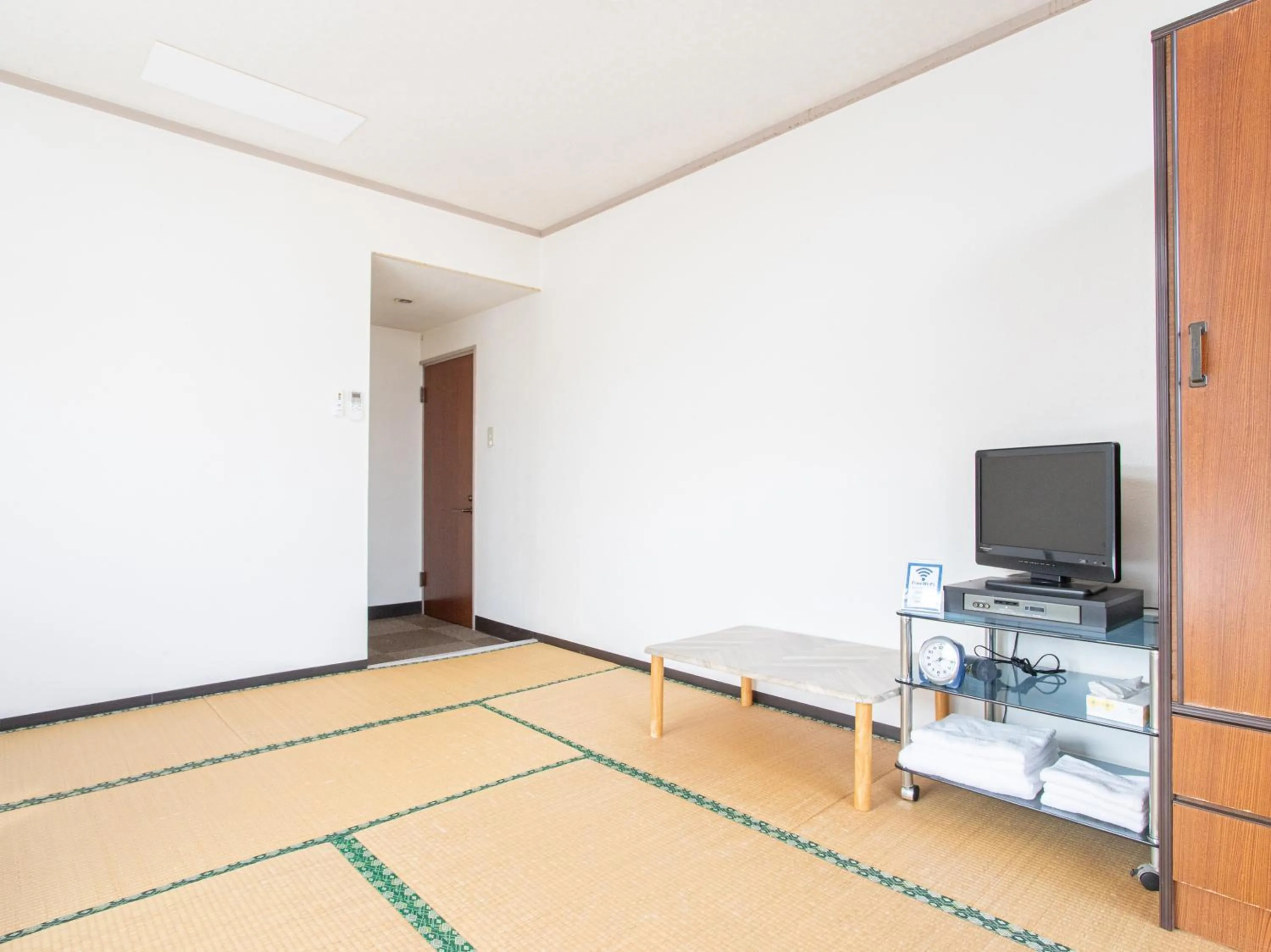 Photo of the whole room in HOTEL Tsuru Sendai