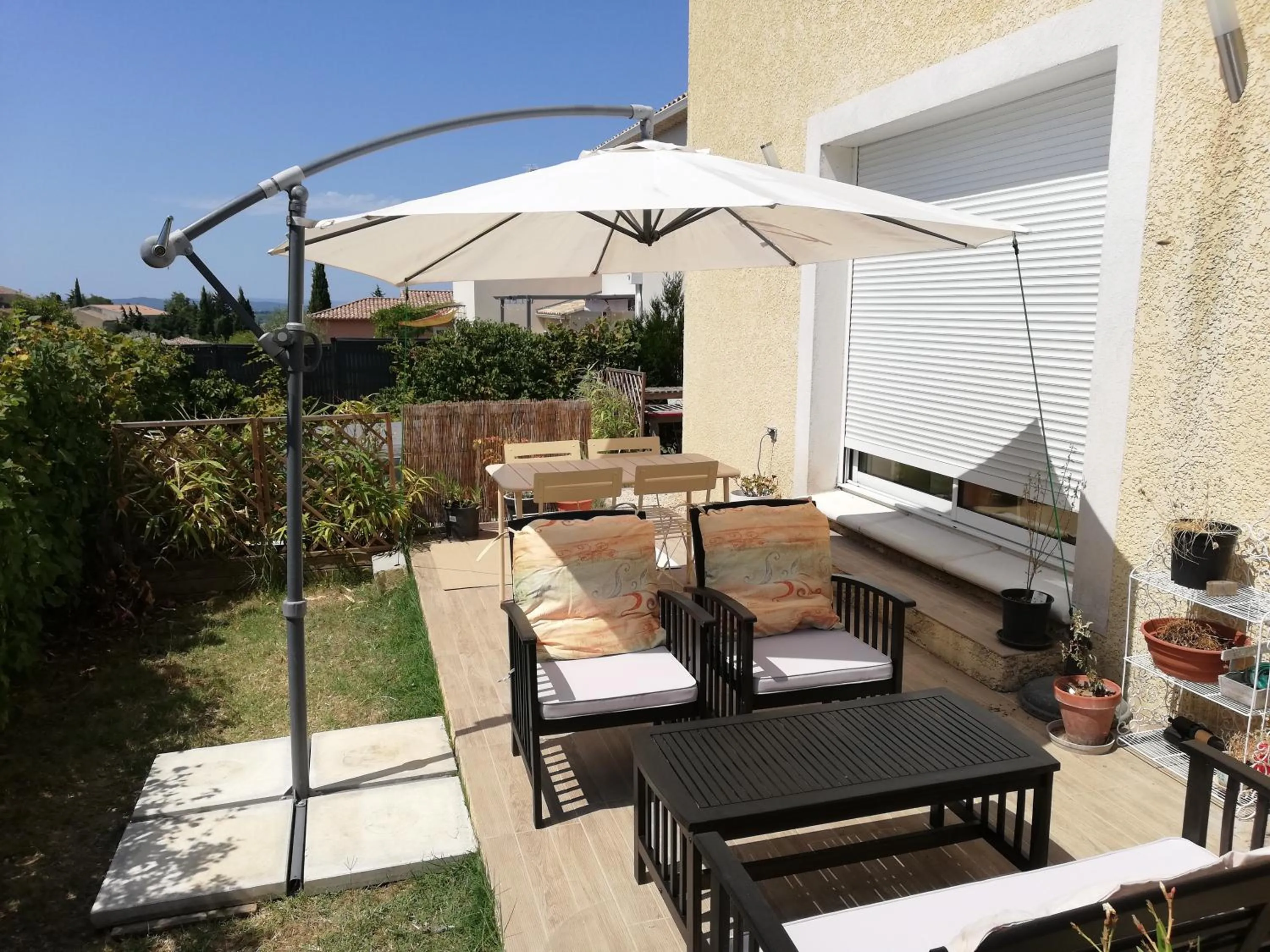Patio in Chambre d'hôtes en provence avec Jacuzzi