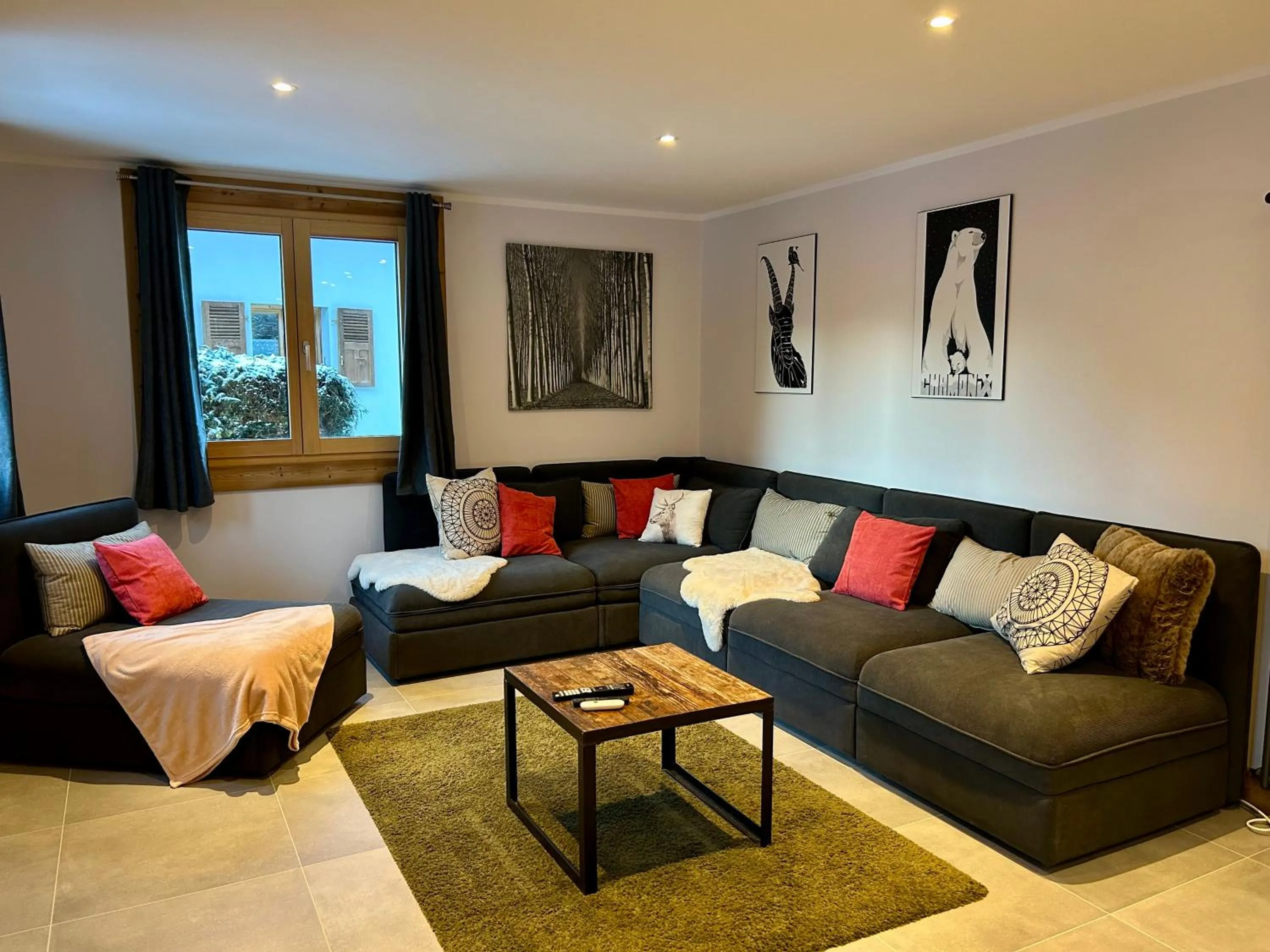 The Castle, 10 Bedroom Chalet, Chamonix Centre