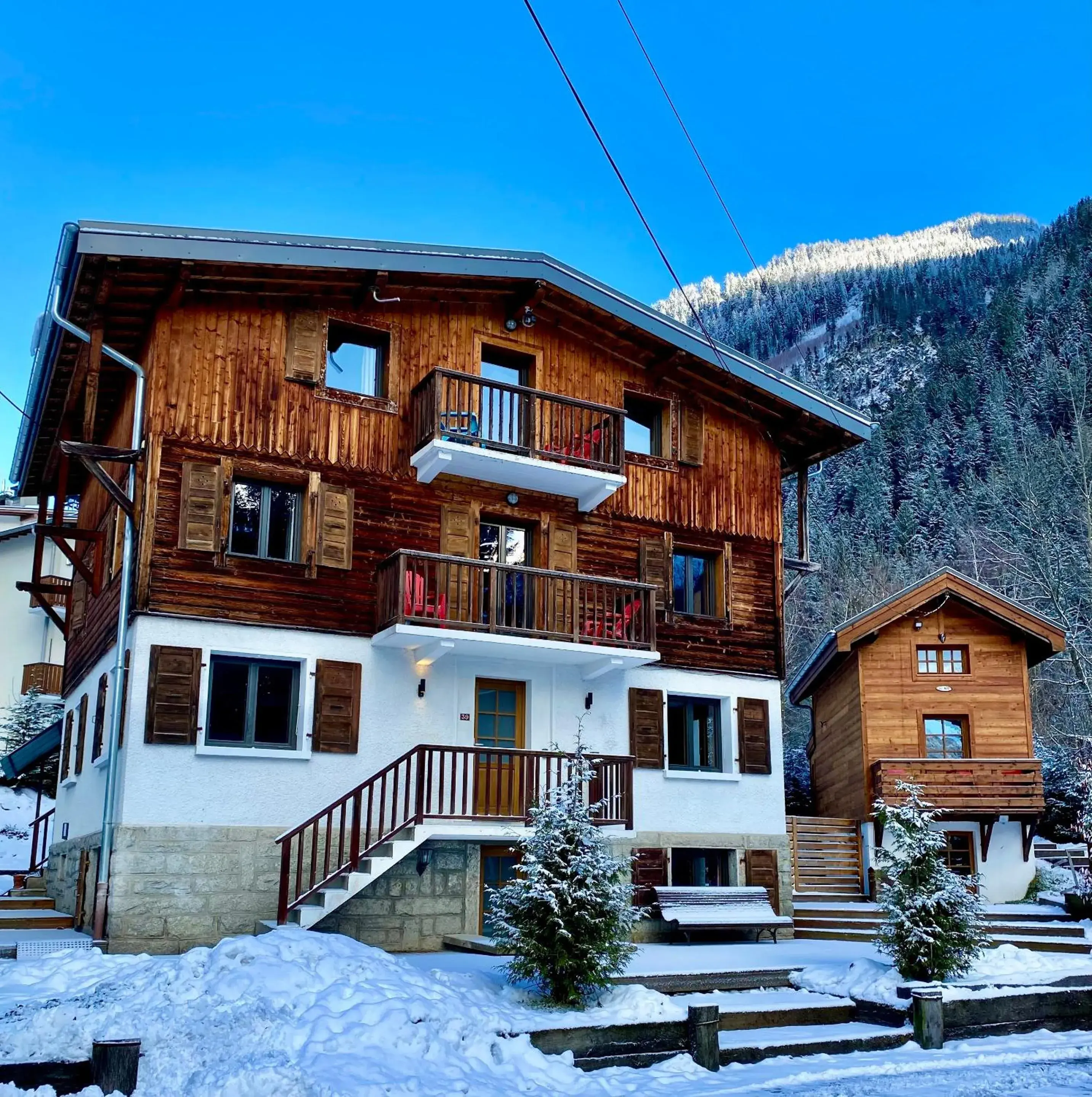 The Castle, 10 Bedroom Chalet, Chamonix Centre The Castle, 10 Bedroom Chalet, Chamonix Centre