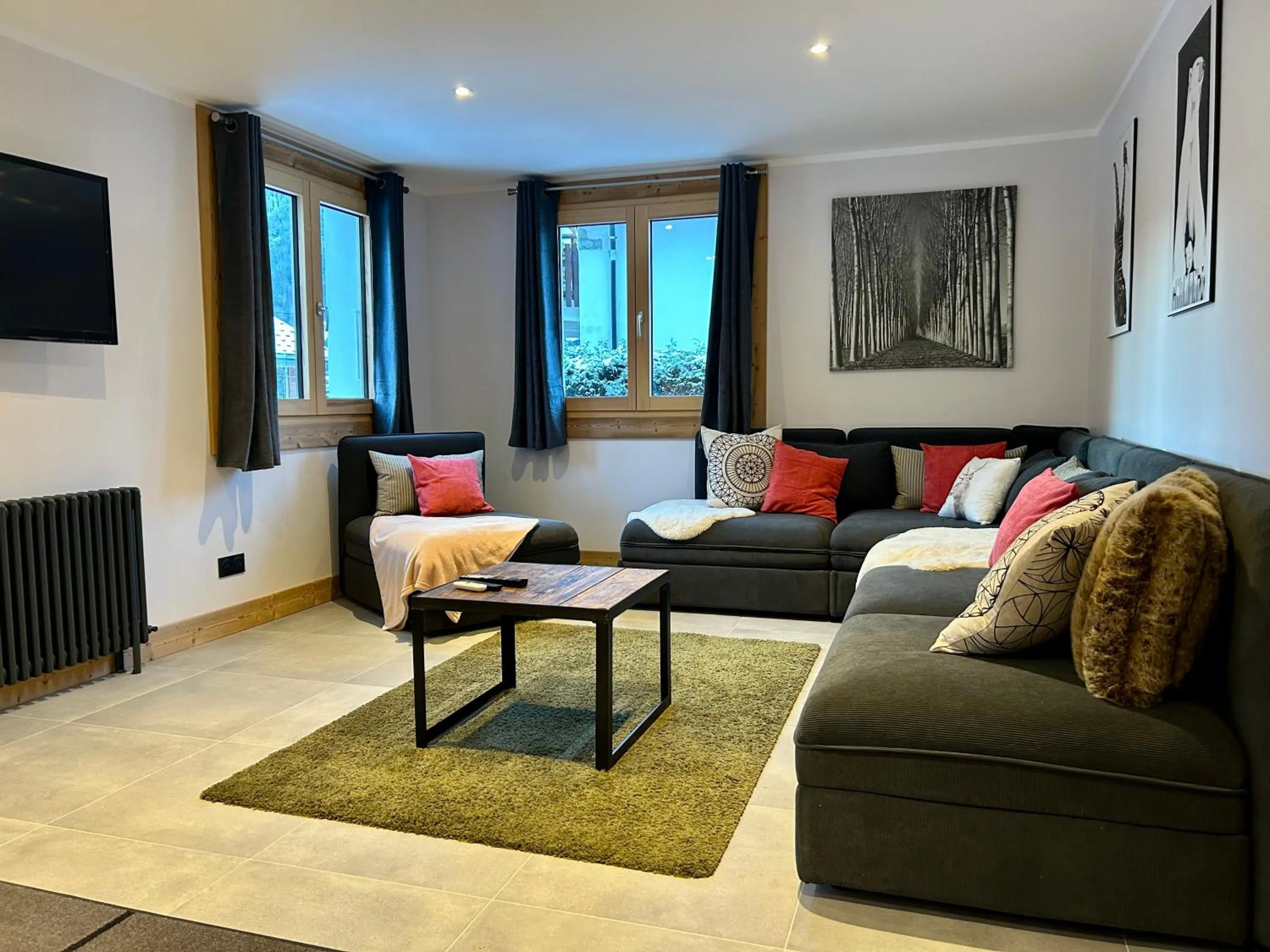 The Castle, 10 Bedroom Chalet, Chamonix Centre