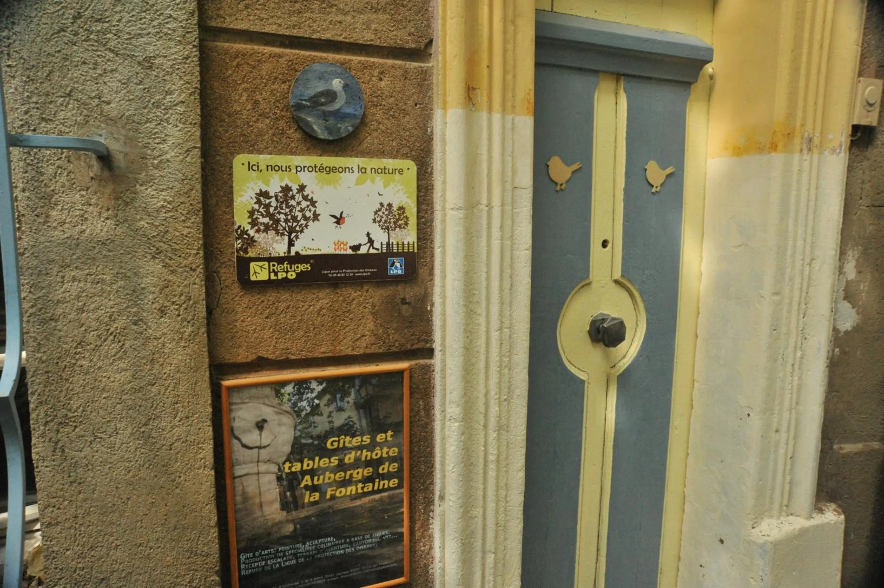 Facade/entrance in Auberge de la Fontaine