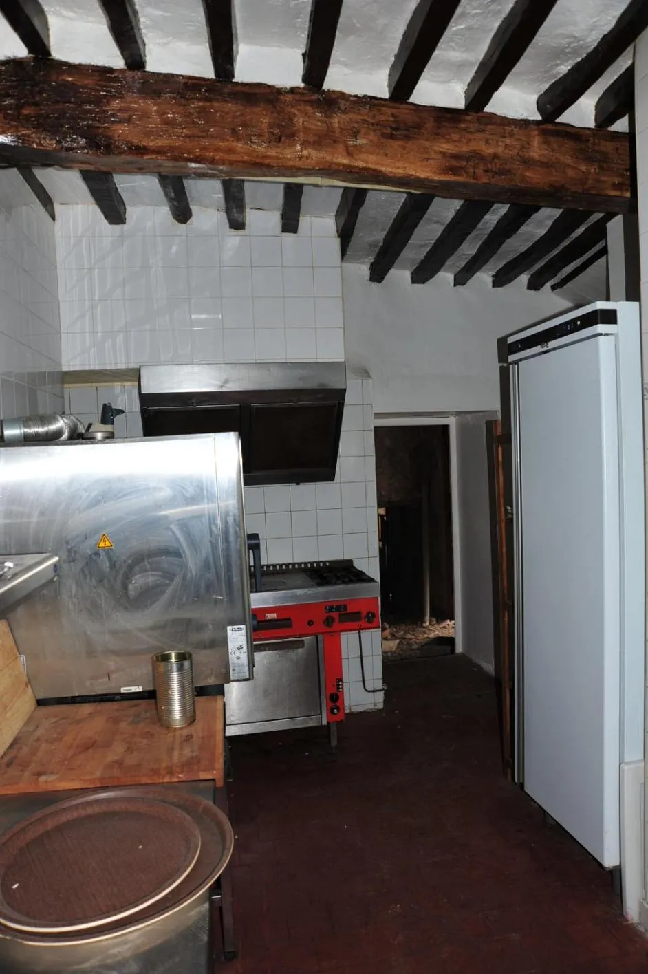 Kitchen or kitchenette in Auberge de la Fontaine