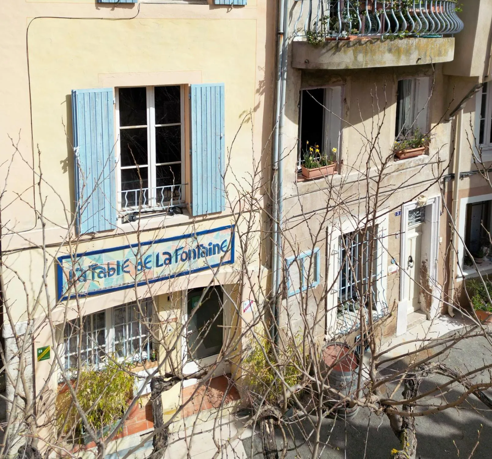 Property building in Auberge de la Fontaine