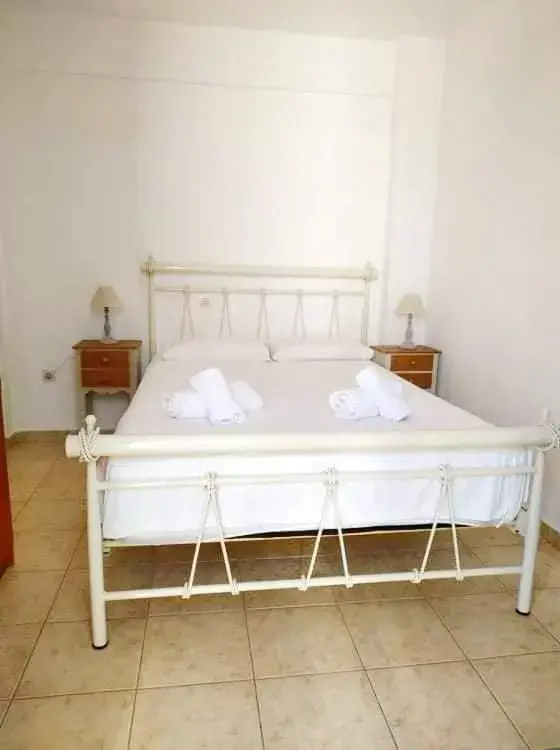 Two-Bedroom Apartment with Side Sea View in Avra Studios Two-Bedroom Apartment with Side Sea View in Avra Studios