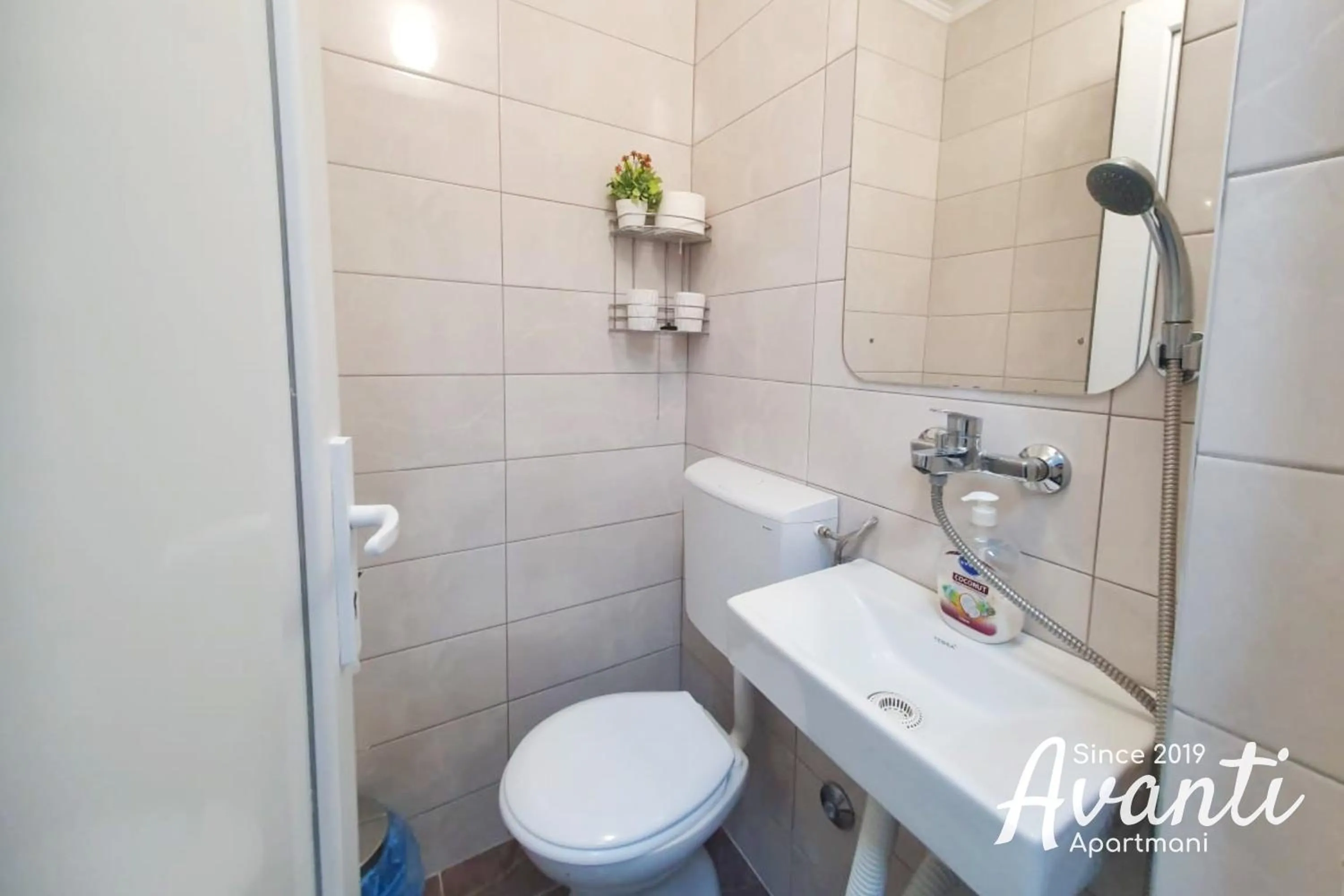 Bathroom in Apartmani Avanti Becici
